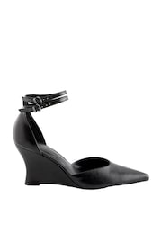 Black Forever Comfort®  Double Strap Point Toe Curvy Wedges - Image 2 of 5