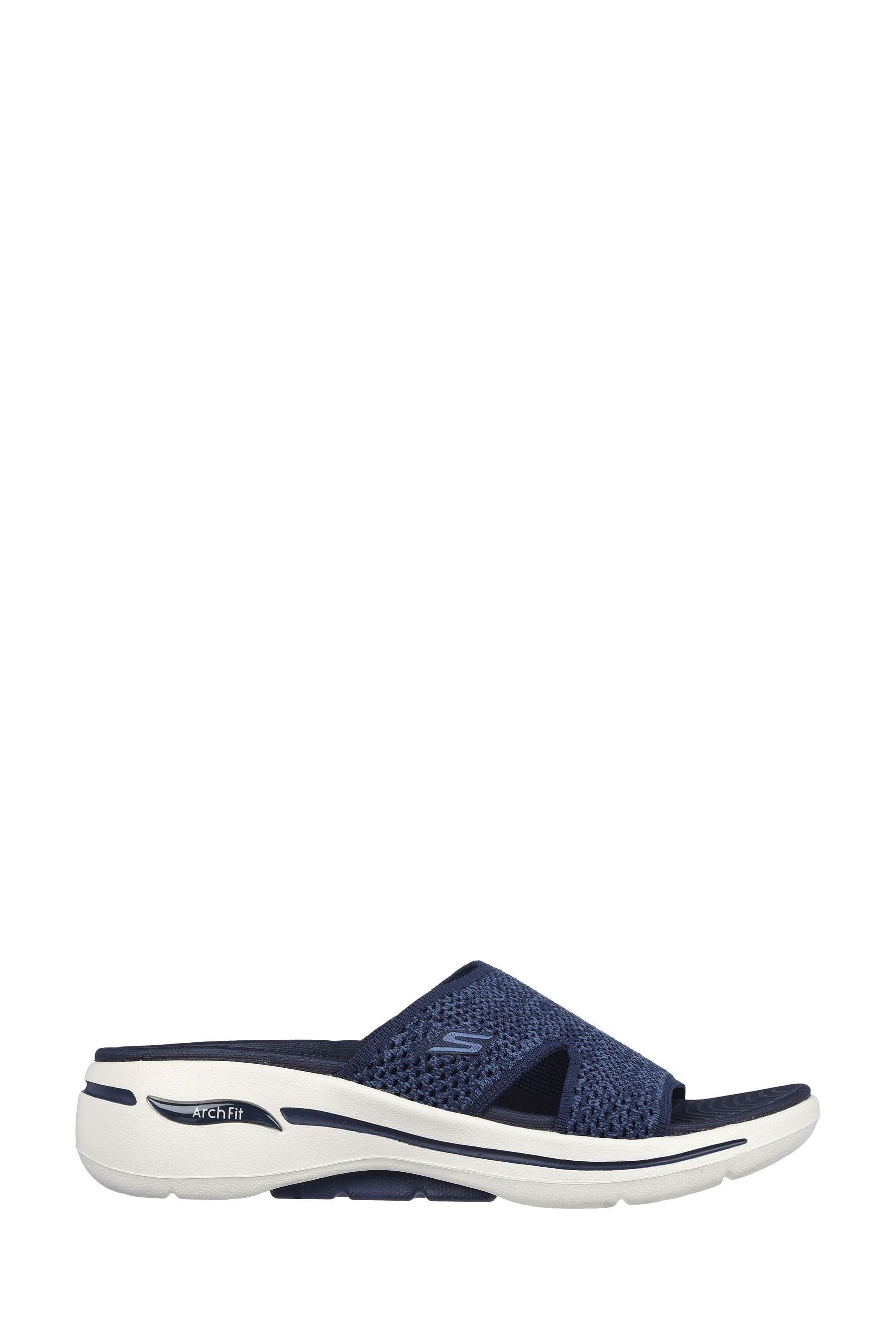 Skechers sandals blue store
