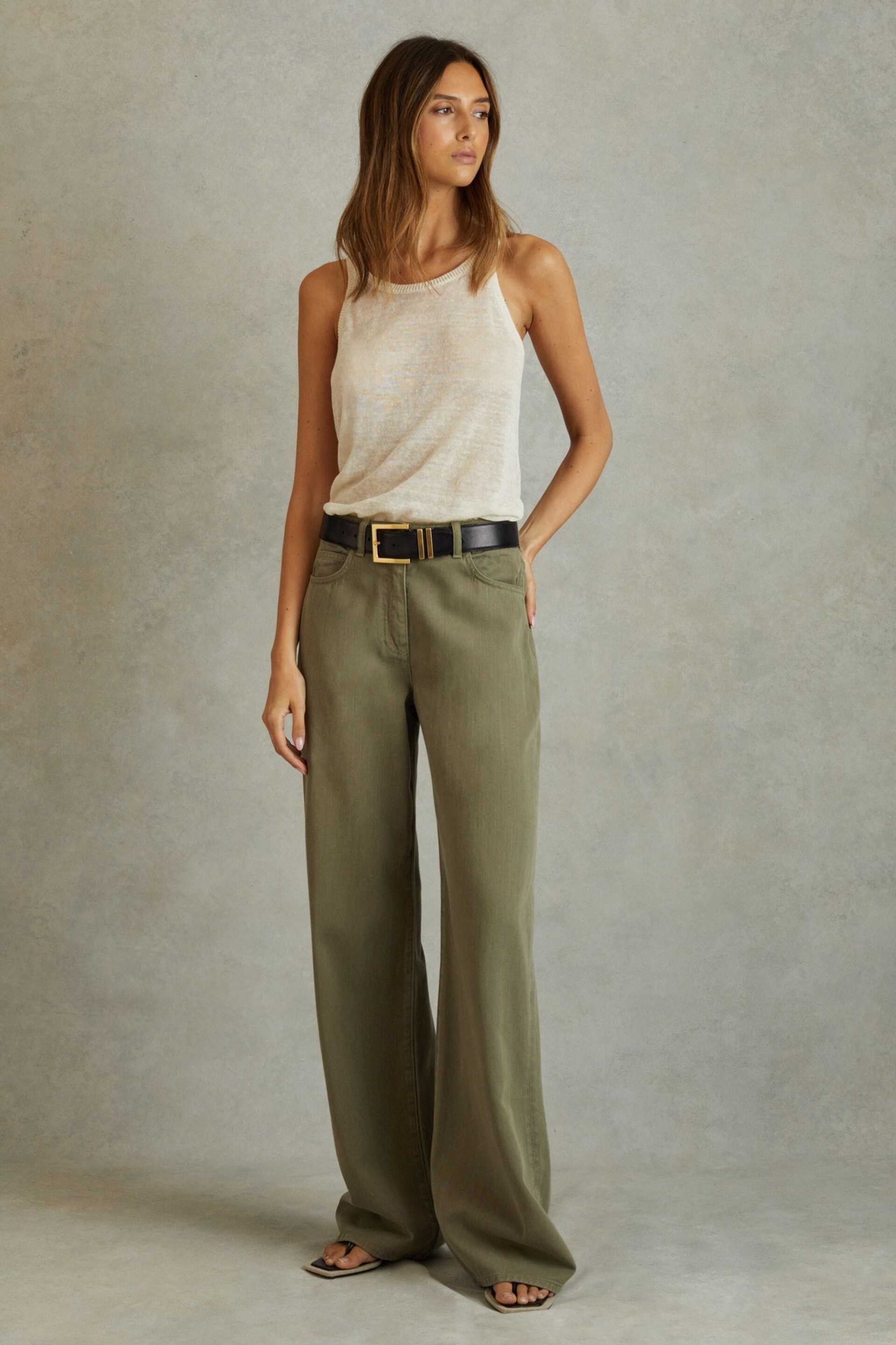 Reiss Khaki Colorado Petite Garment Dyed Wide Leg Trousers - Image 3 of 6