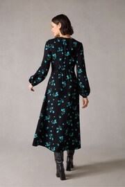 Ro&Zo Cluster Floral Button Front Midi Dress - Image 2 of 5