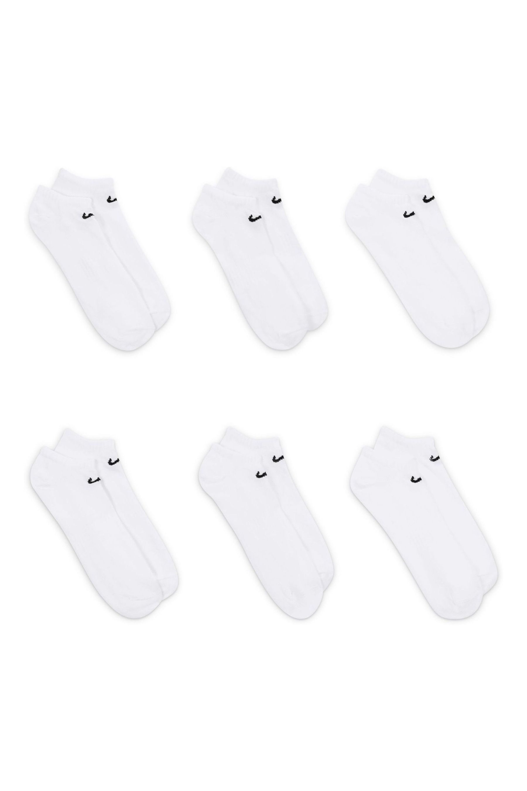 Youth white nike socks discount