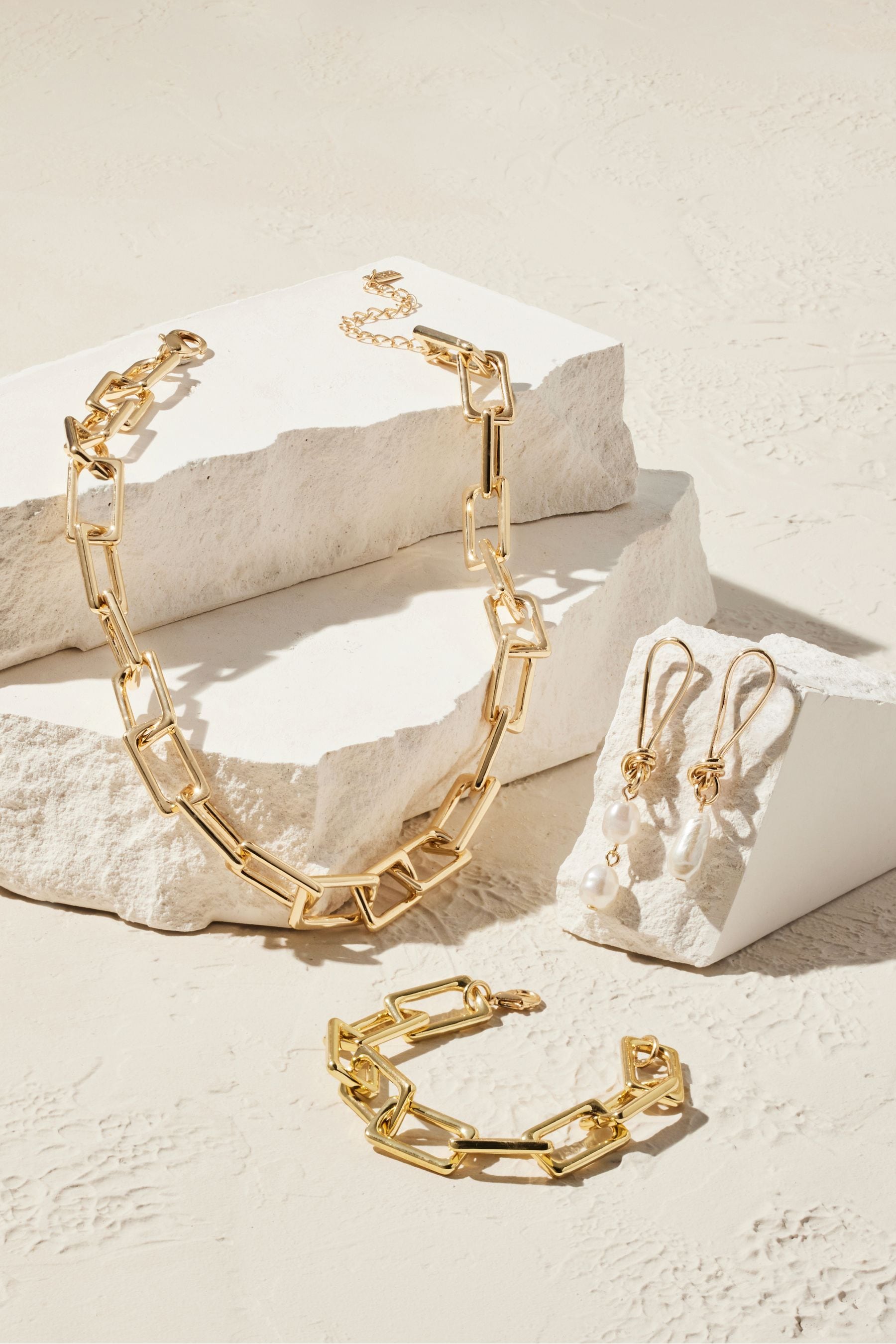 Cheap gold chain discount necklace