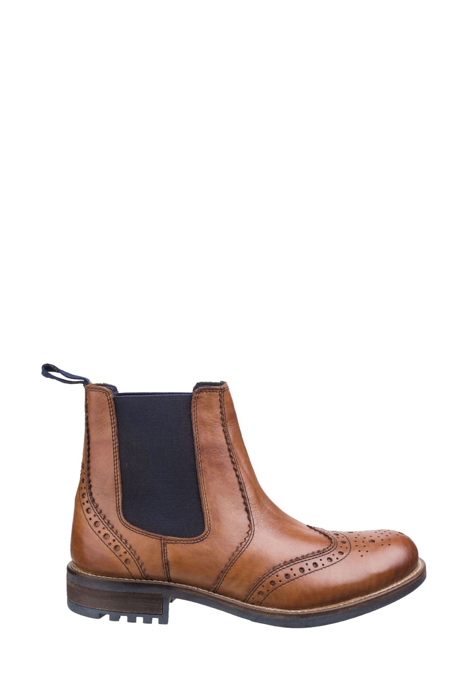 Clarks shoes cirencester on sale