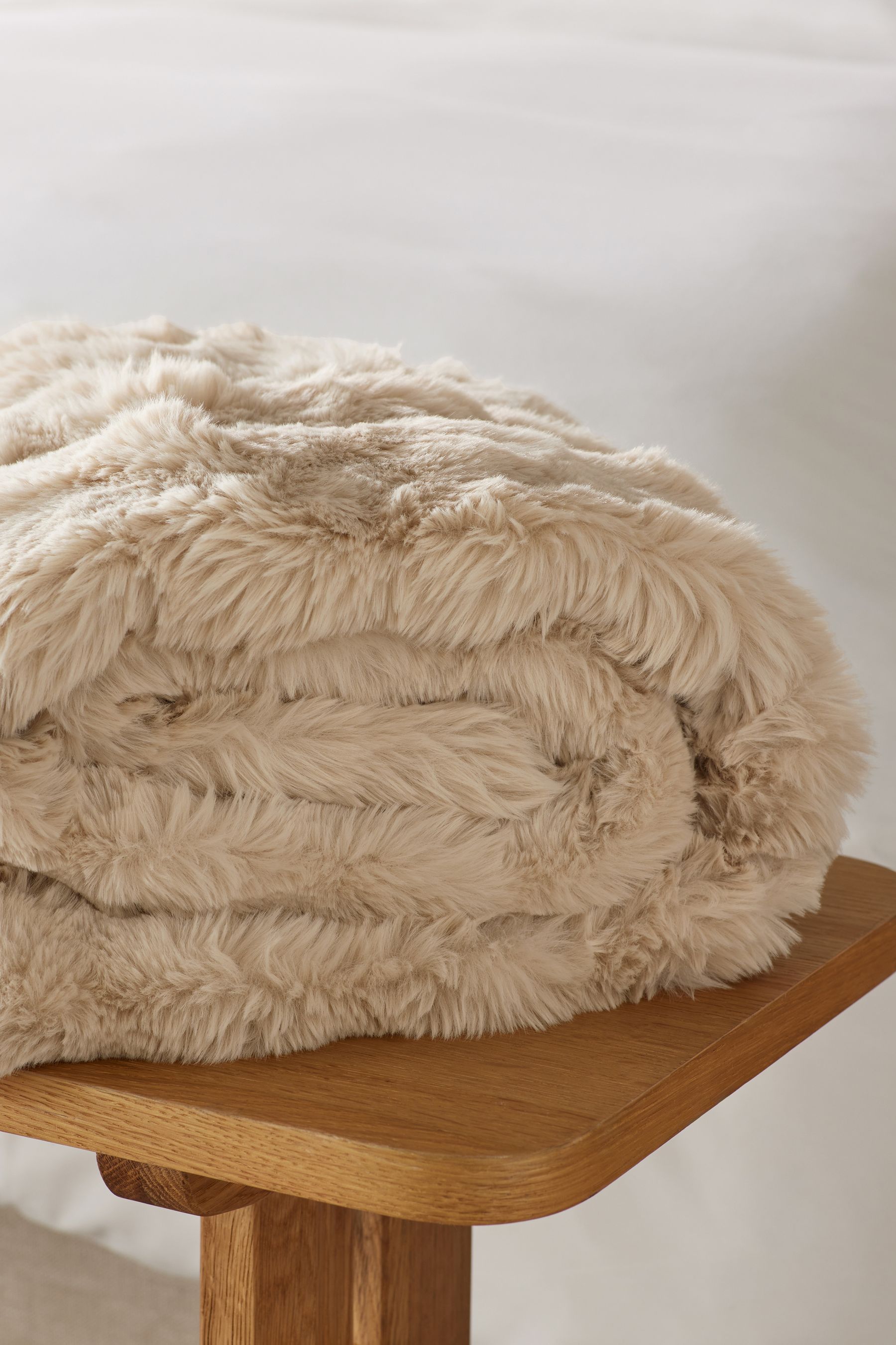 Aspen faux fur throw top