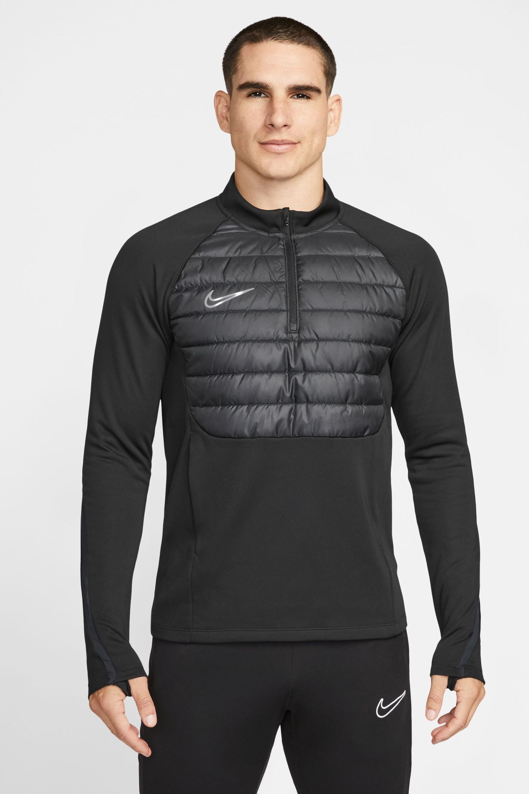 Nike therma block half zip jumper deals