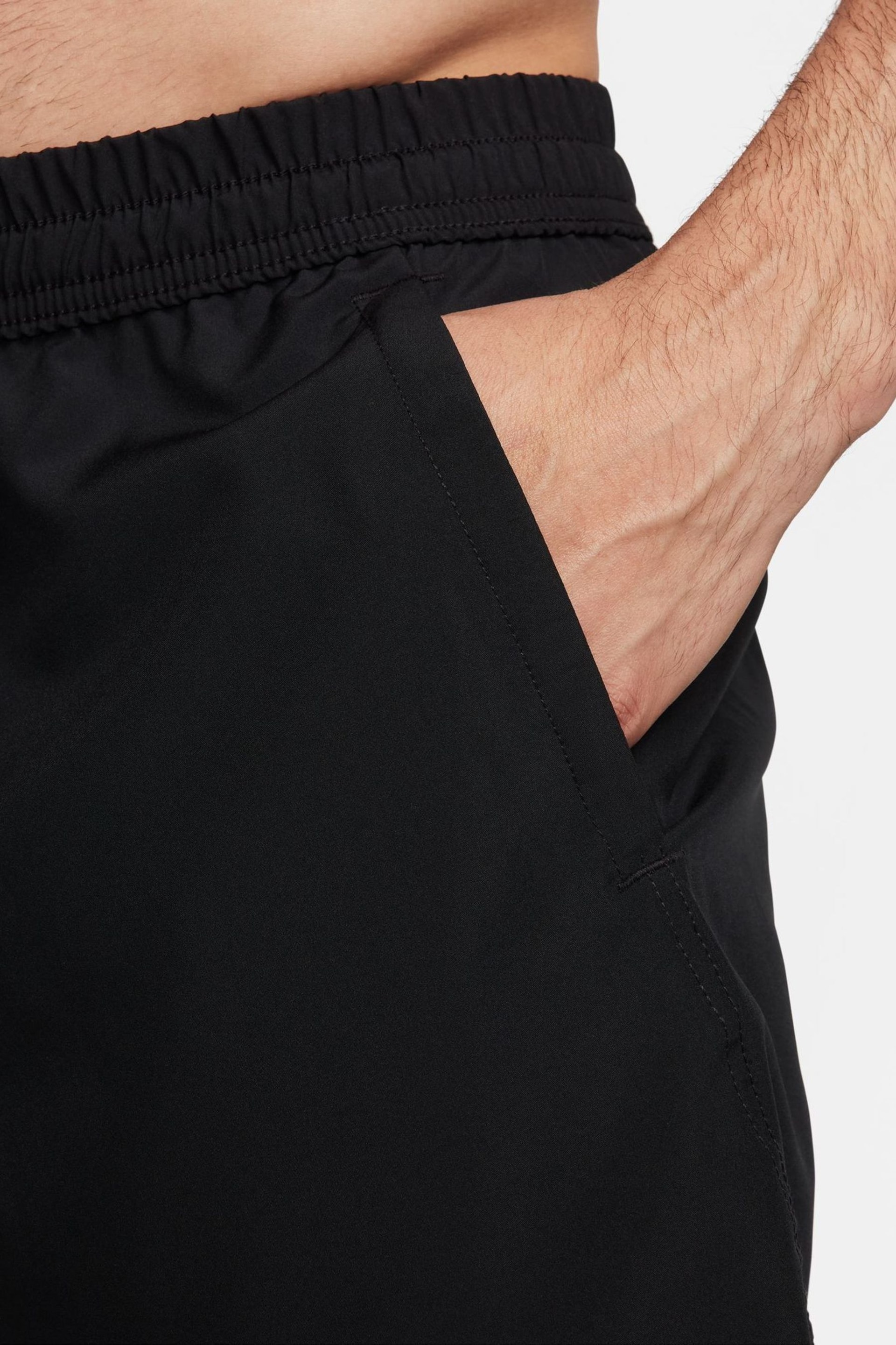 Nike Black Form Dri-FIT 9 inch Unlined Versatile Shorts - Image 6 of 7