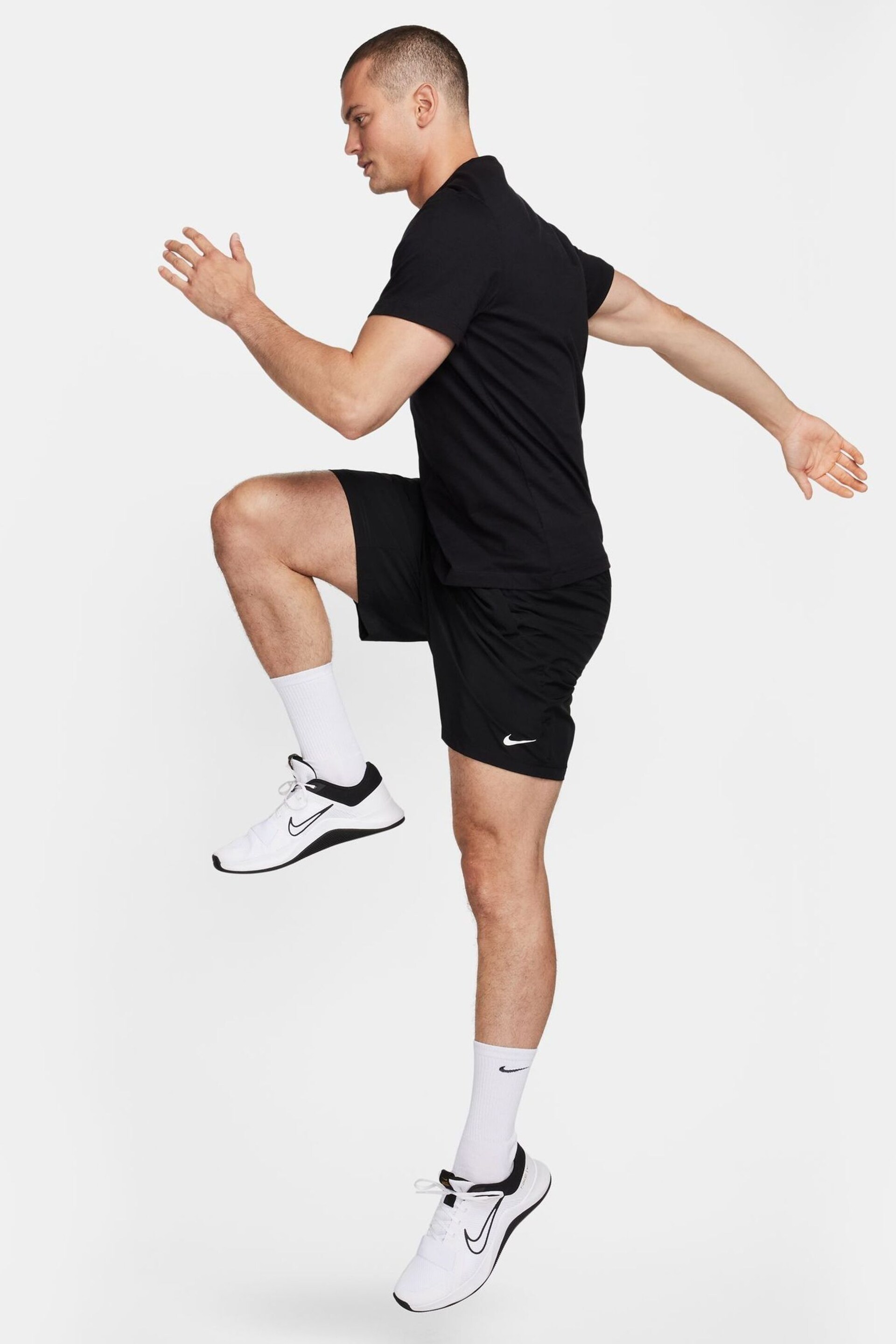 Nike Black Form Dri-FIT 9 inch Unlined Versatile Shorts - Image 7 of 7