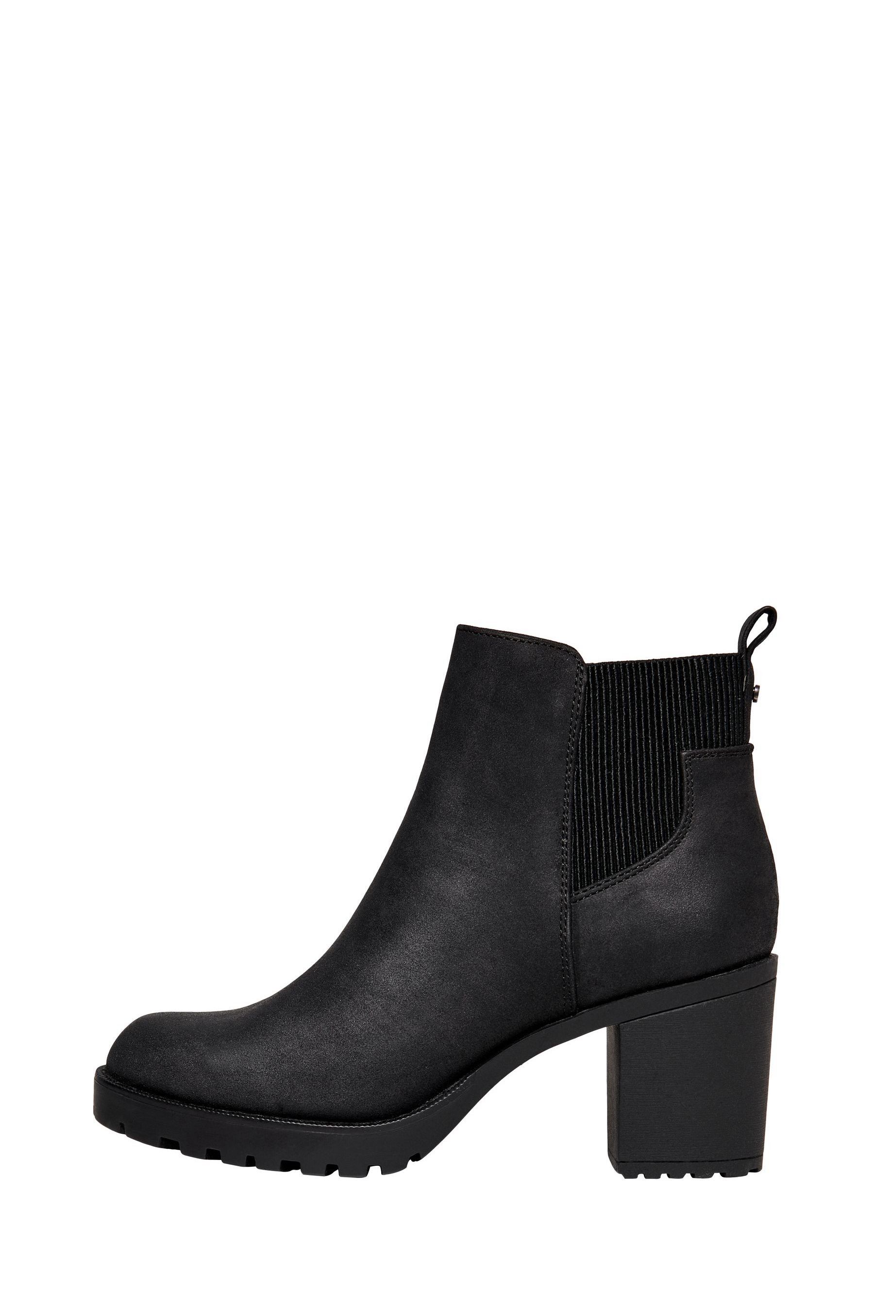 Black heeled boots store