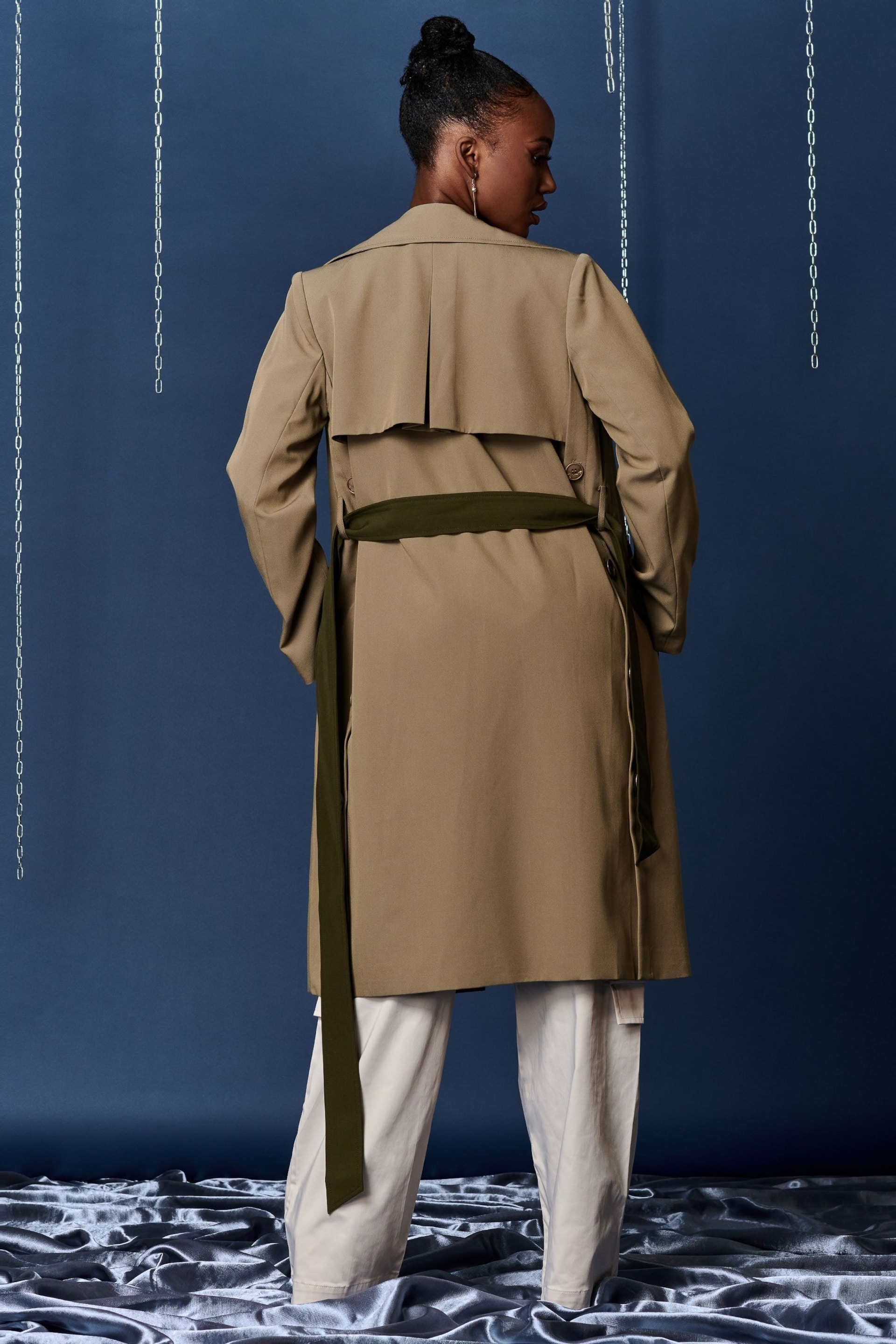 Jolie Moi Green Two Tone Contrast Trench Coat - Image 2 of 6