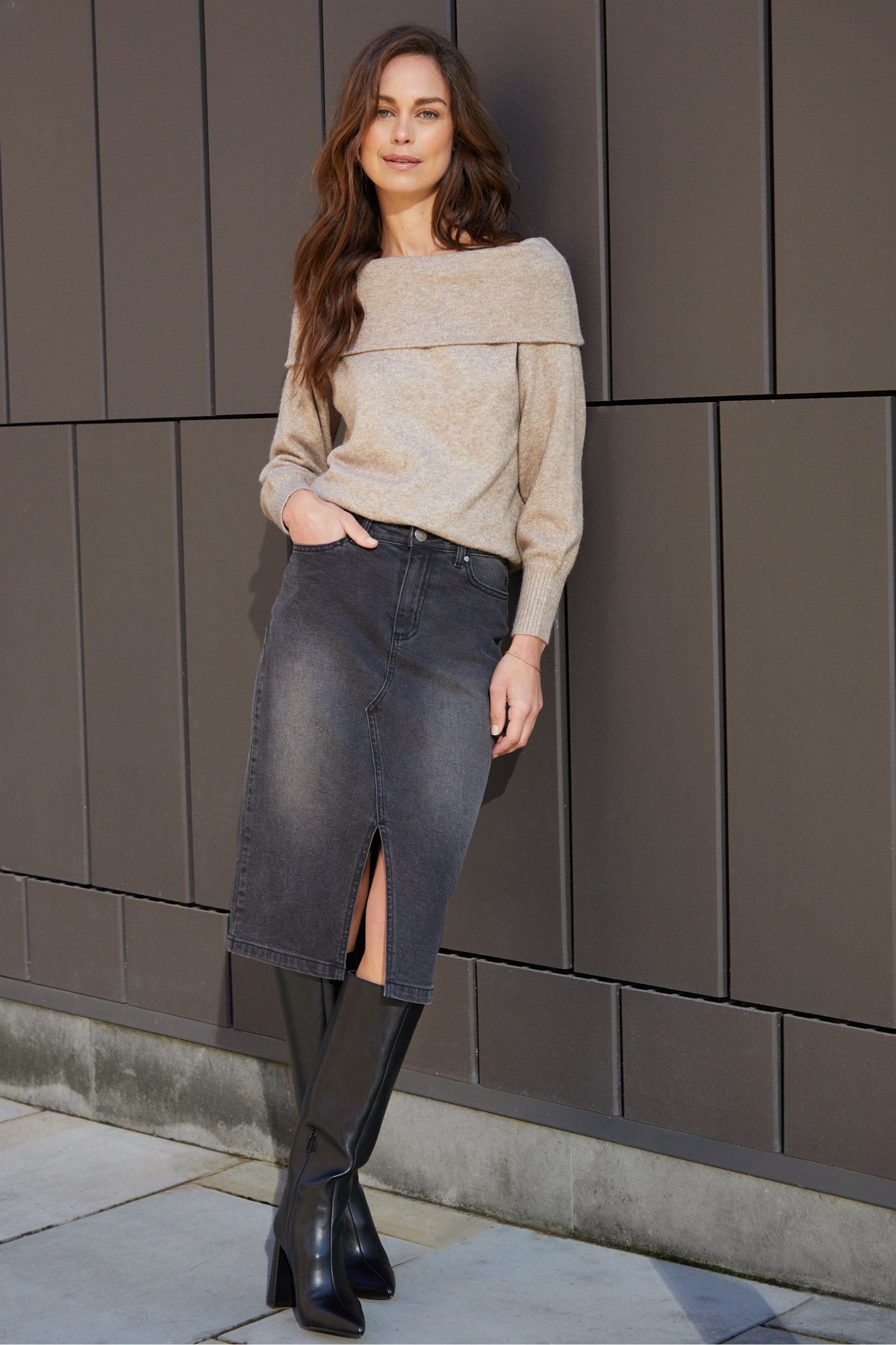 Split skirt tights 2025