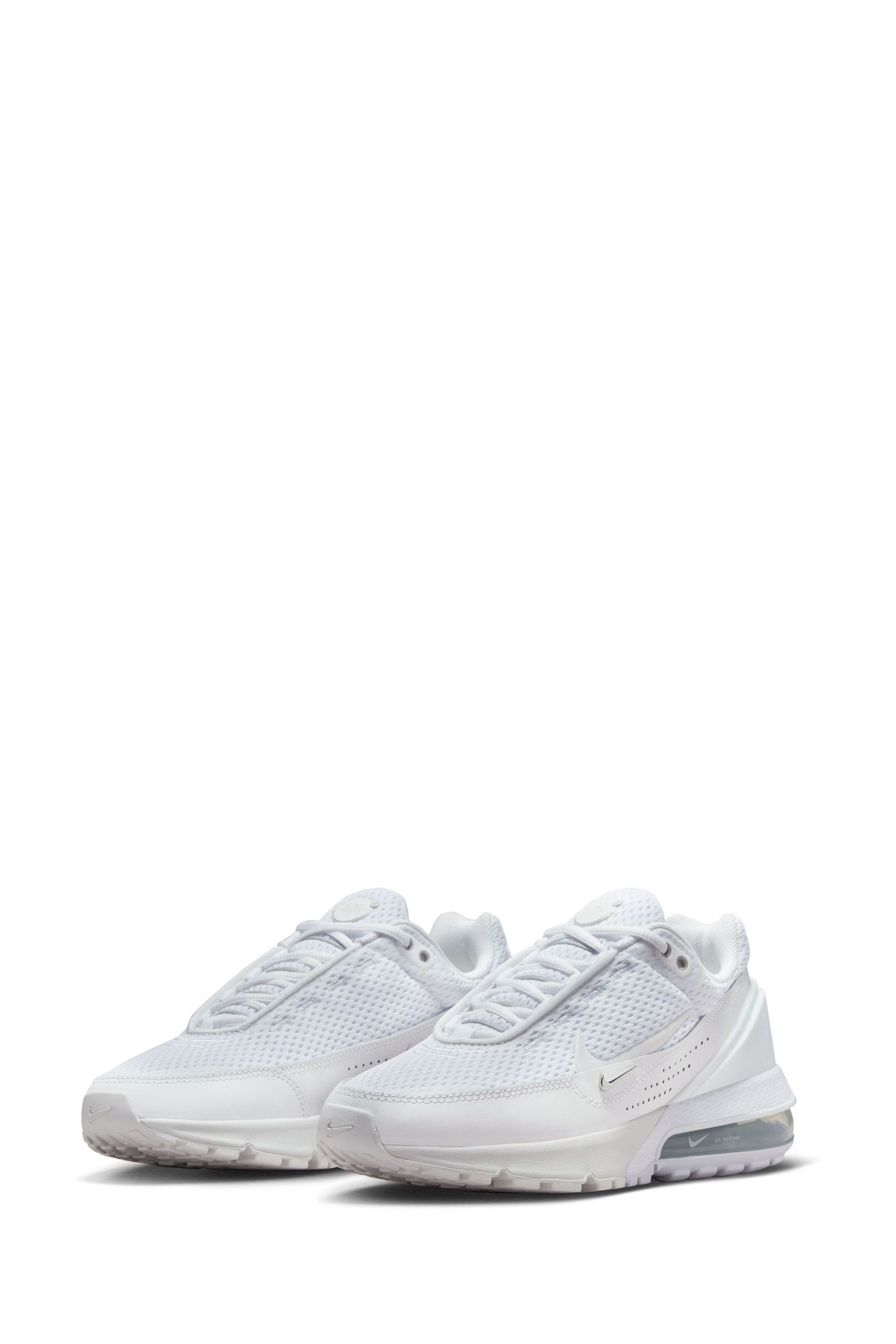 Black  and  beige air max axis trainers shop