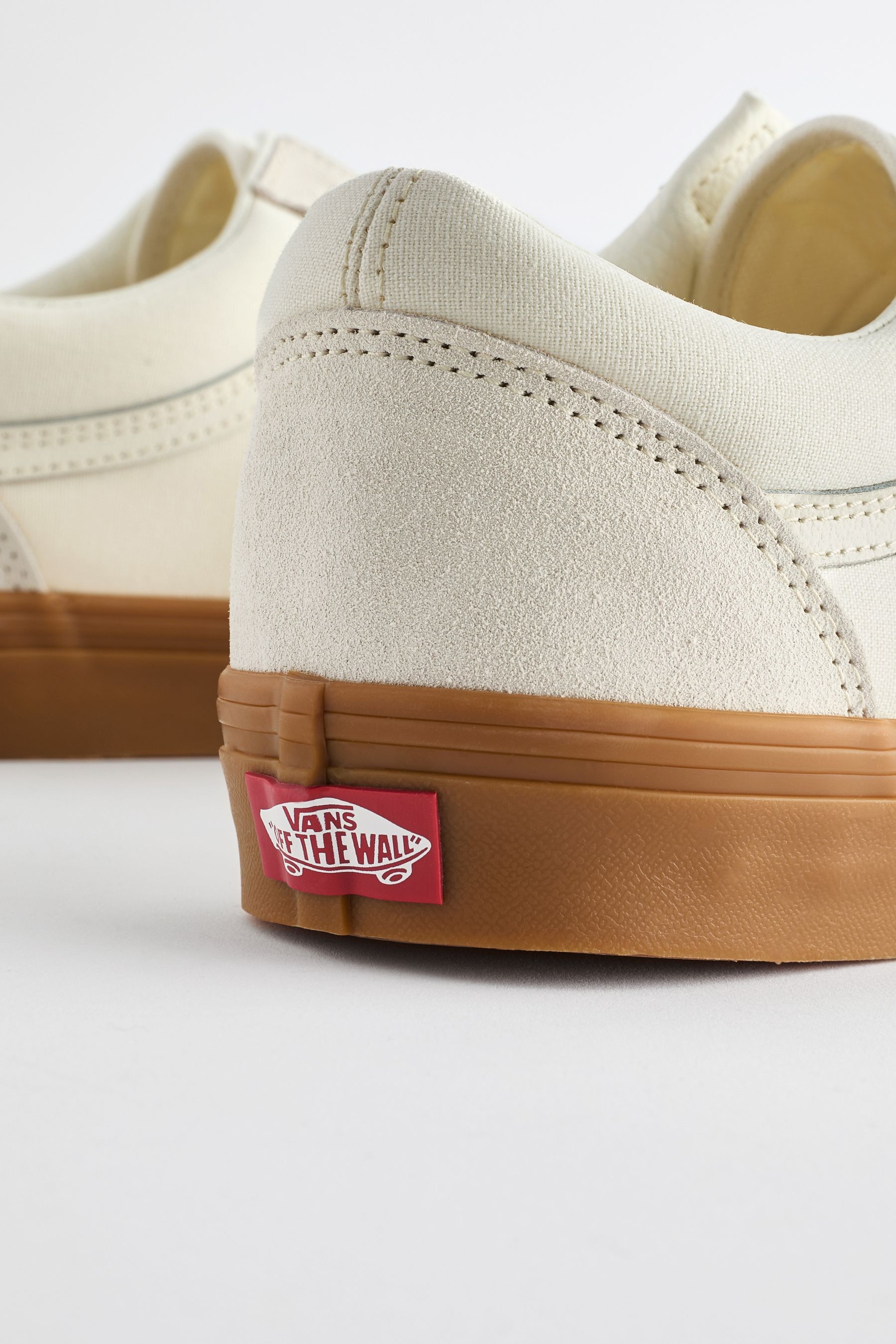 Buy Vans Mens Old Skool Gum Sole Trainers from Next Germany