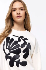 River Island Cream Flower Graphic Sweatshirt - Image 3 of 4