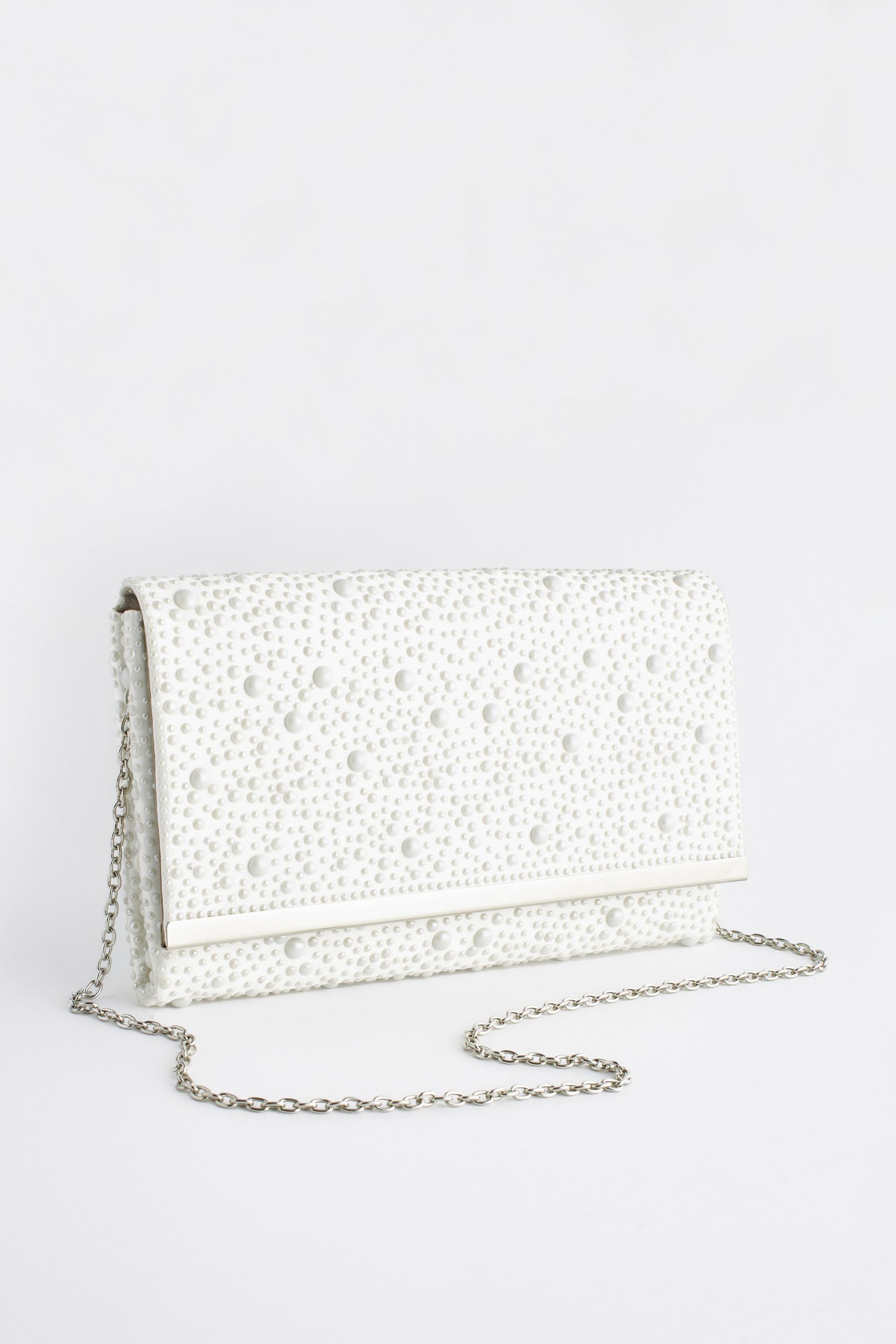 White pearl clutch discount