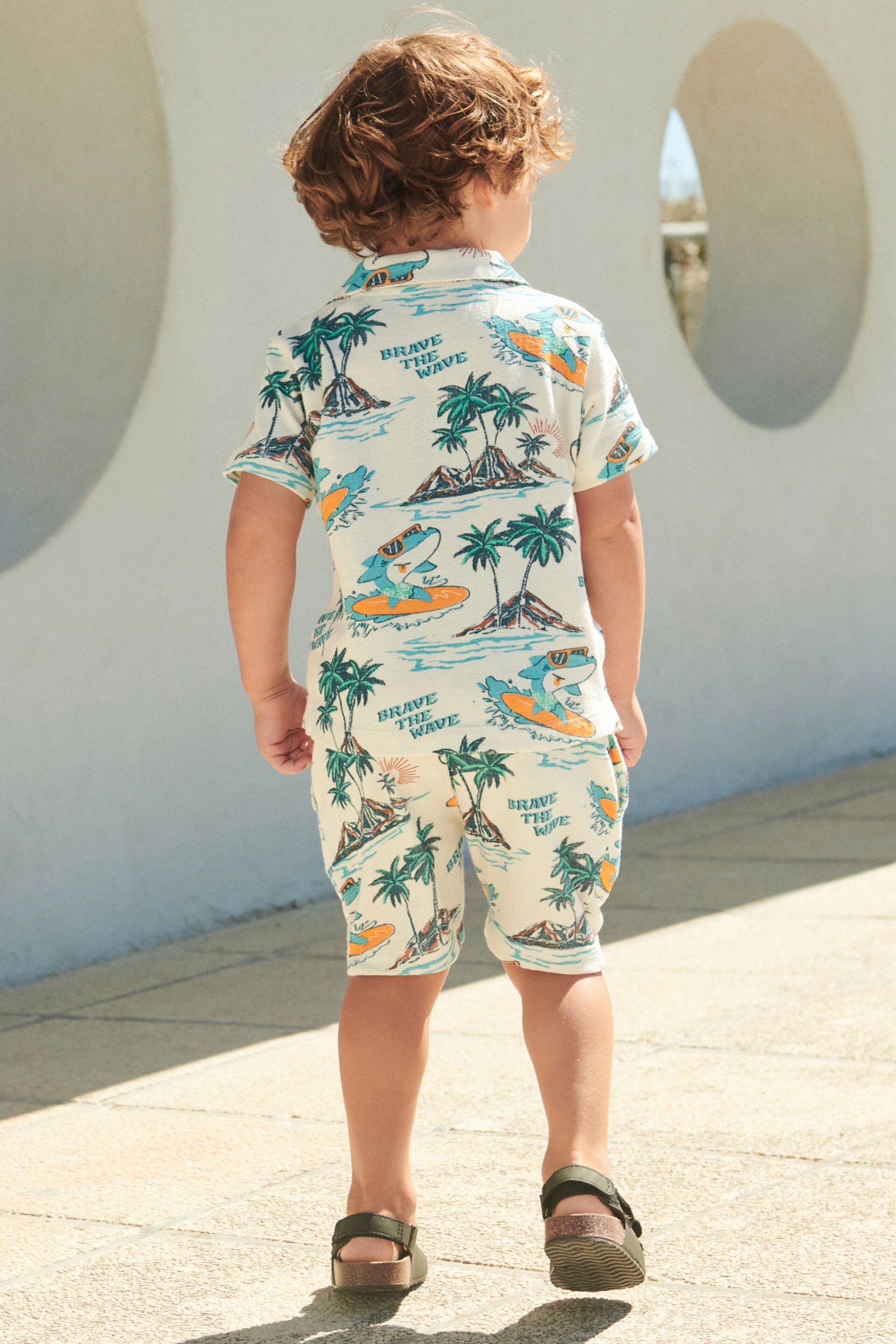 Multi Short Sleeve Pattern Shirt and Shorts Set (3mths-7yrs) - Image 3 of 4