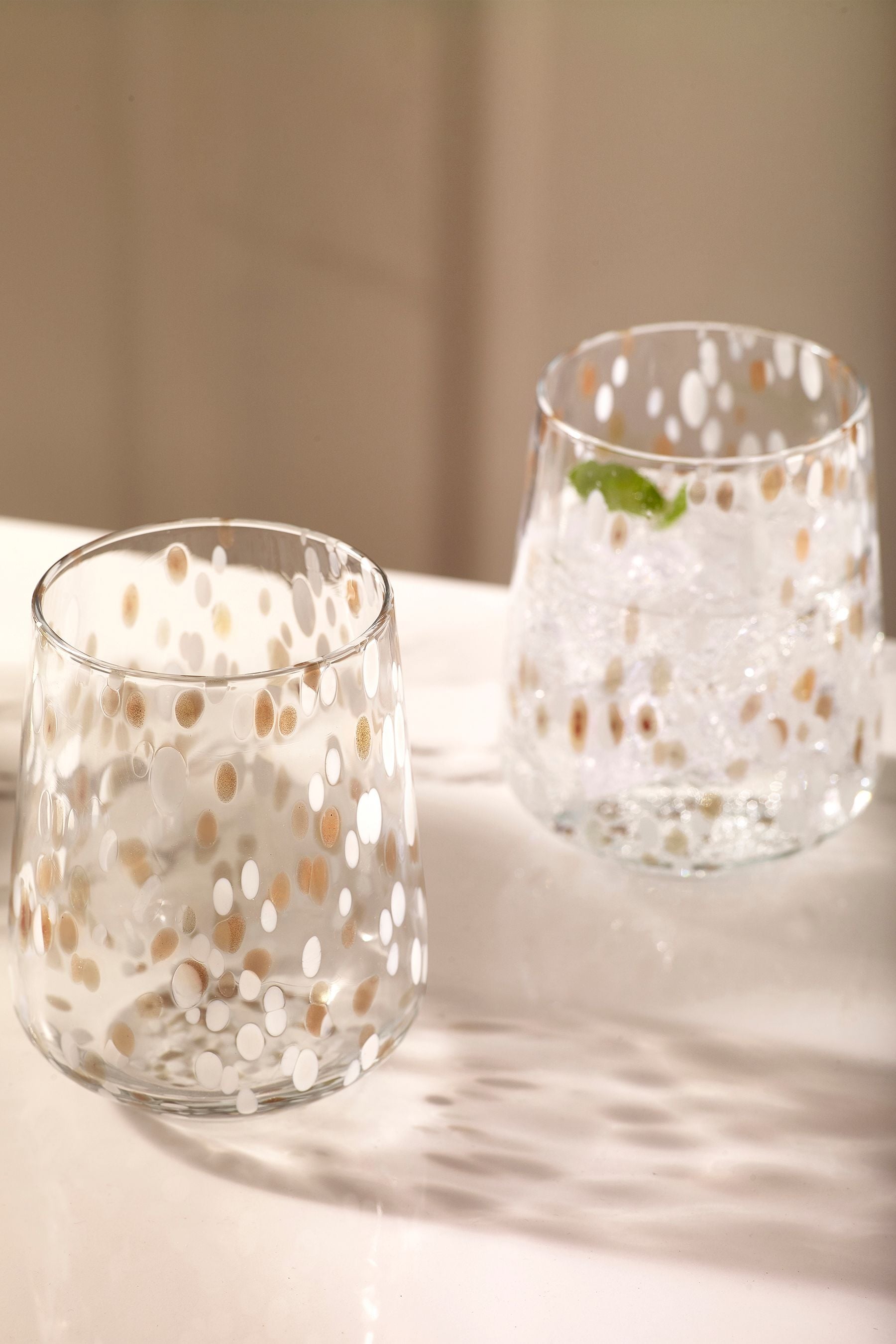 White tumbler outlet glasses