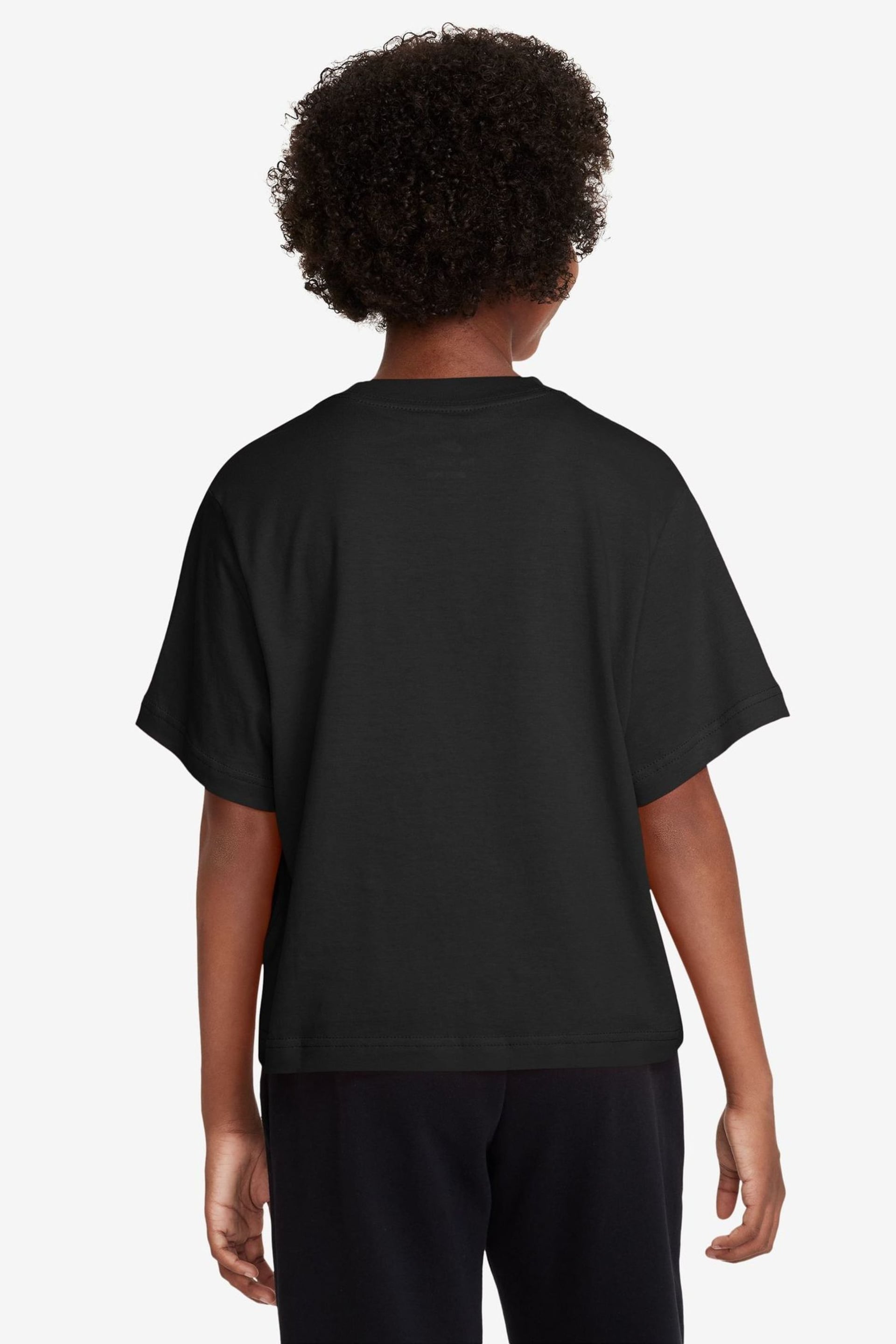 Nike Black Oversized Essentials Boxy T-Shirt - Image 2 of 4