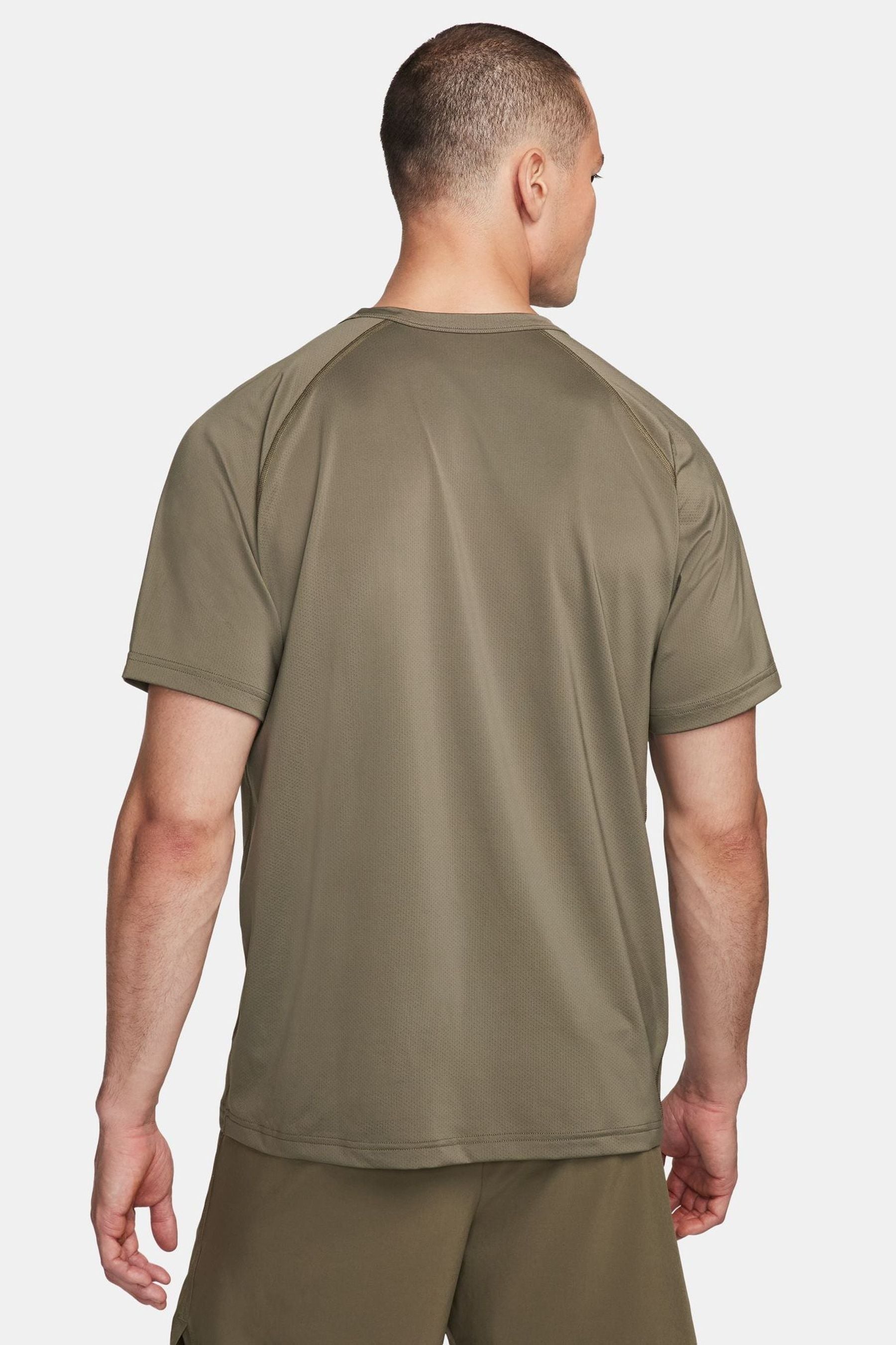Olive green dri fit sale shirt