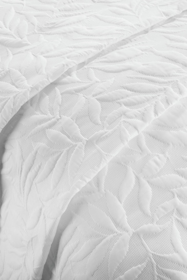 Serene White Luana Bedspread