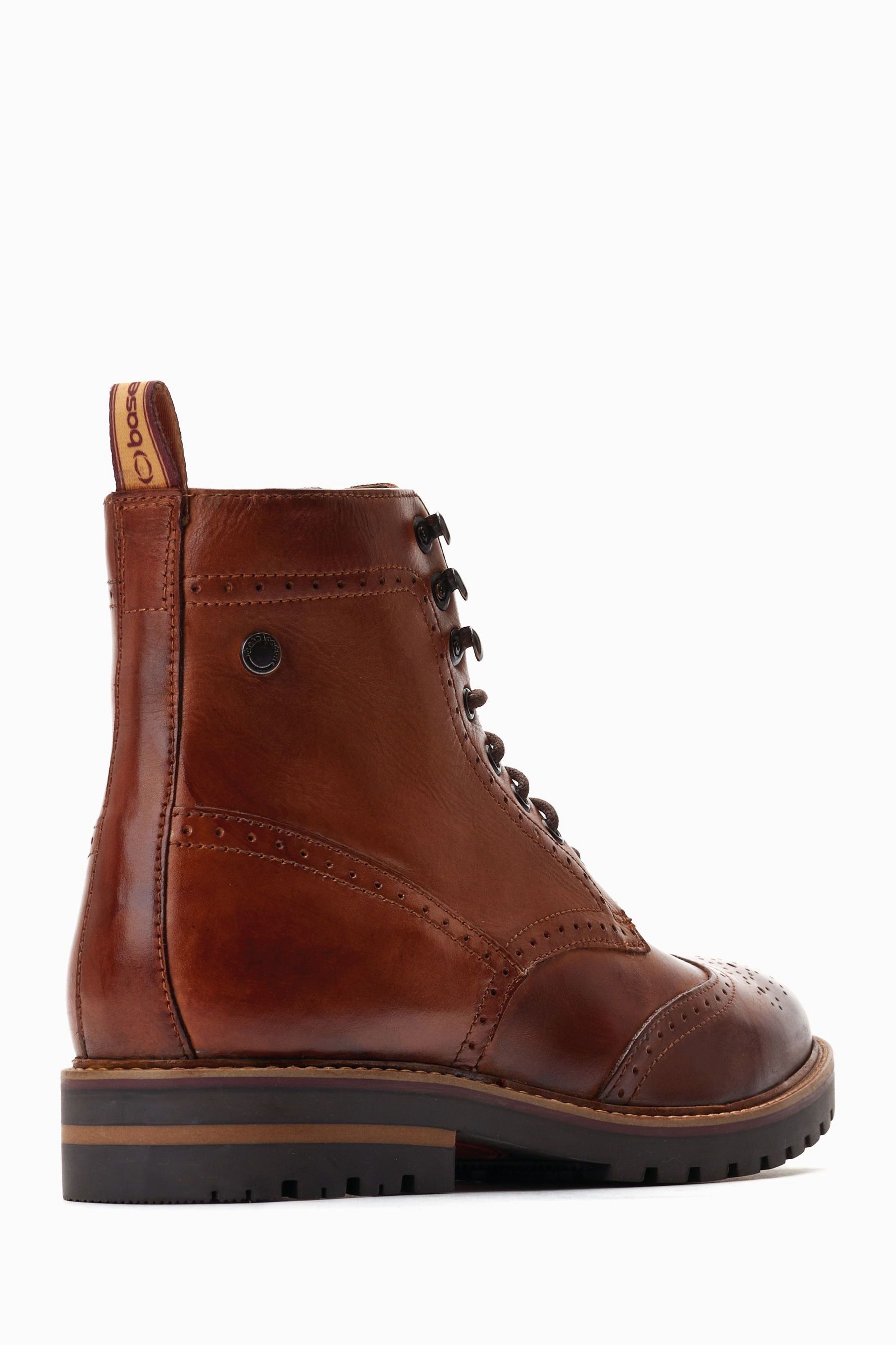 Boots best sale base london