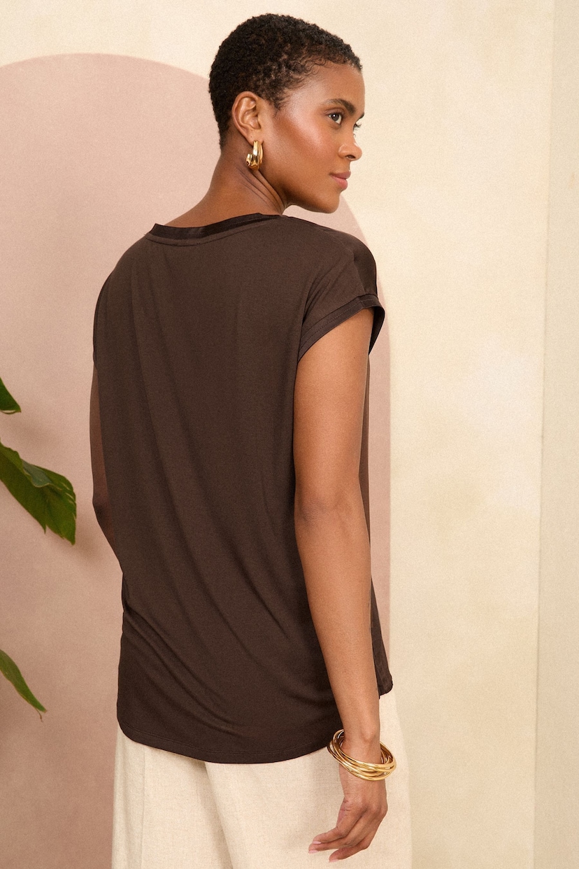 Love & Roses Brown Satin Front Jersey Back T-Shirt - Image 3 of 4