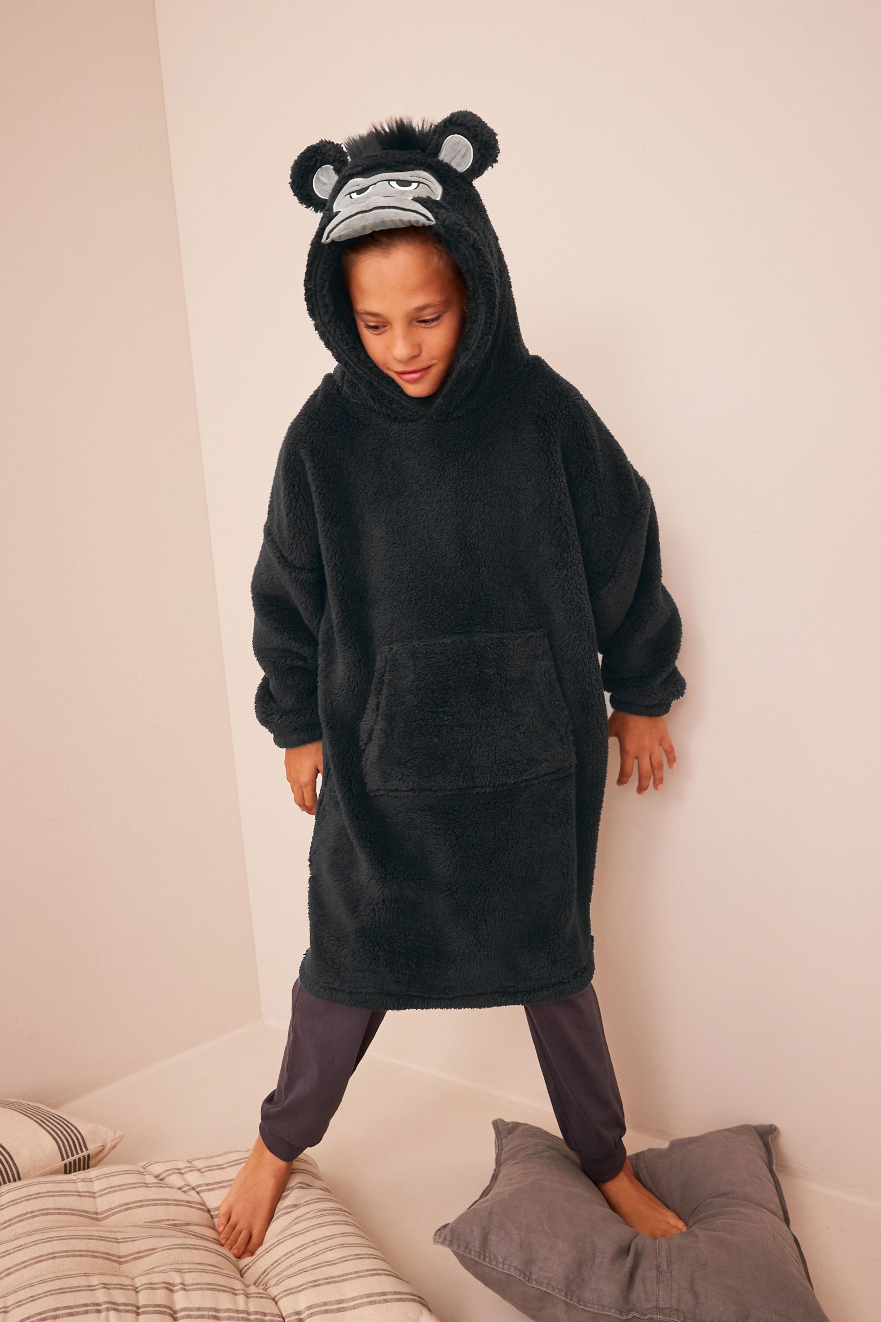 Black hooded blanket cheap