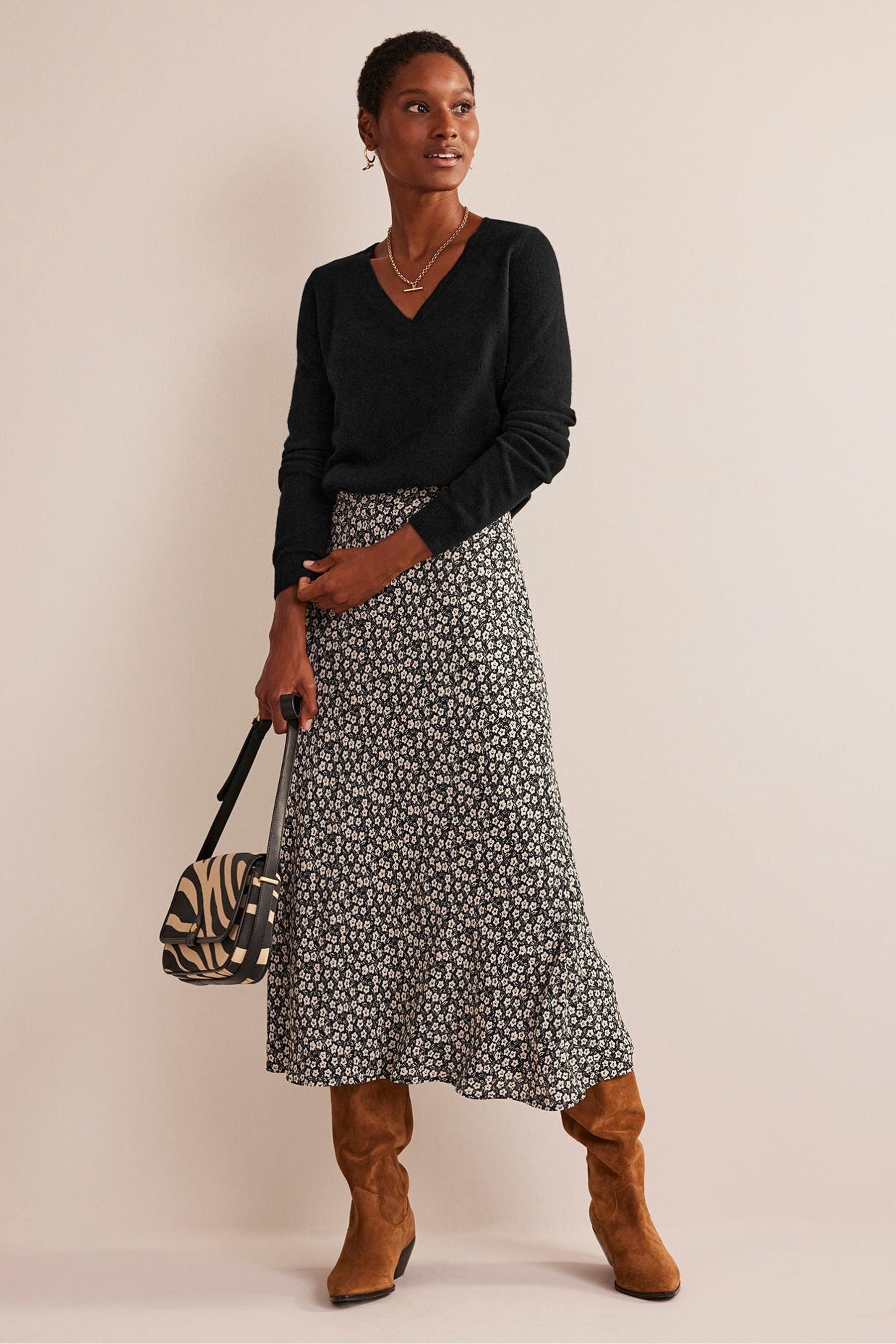 Boden black jumper cheap
