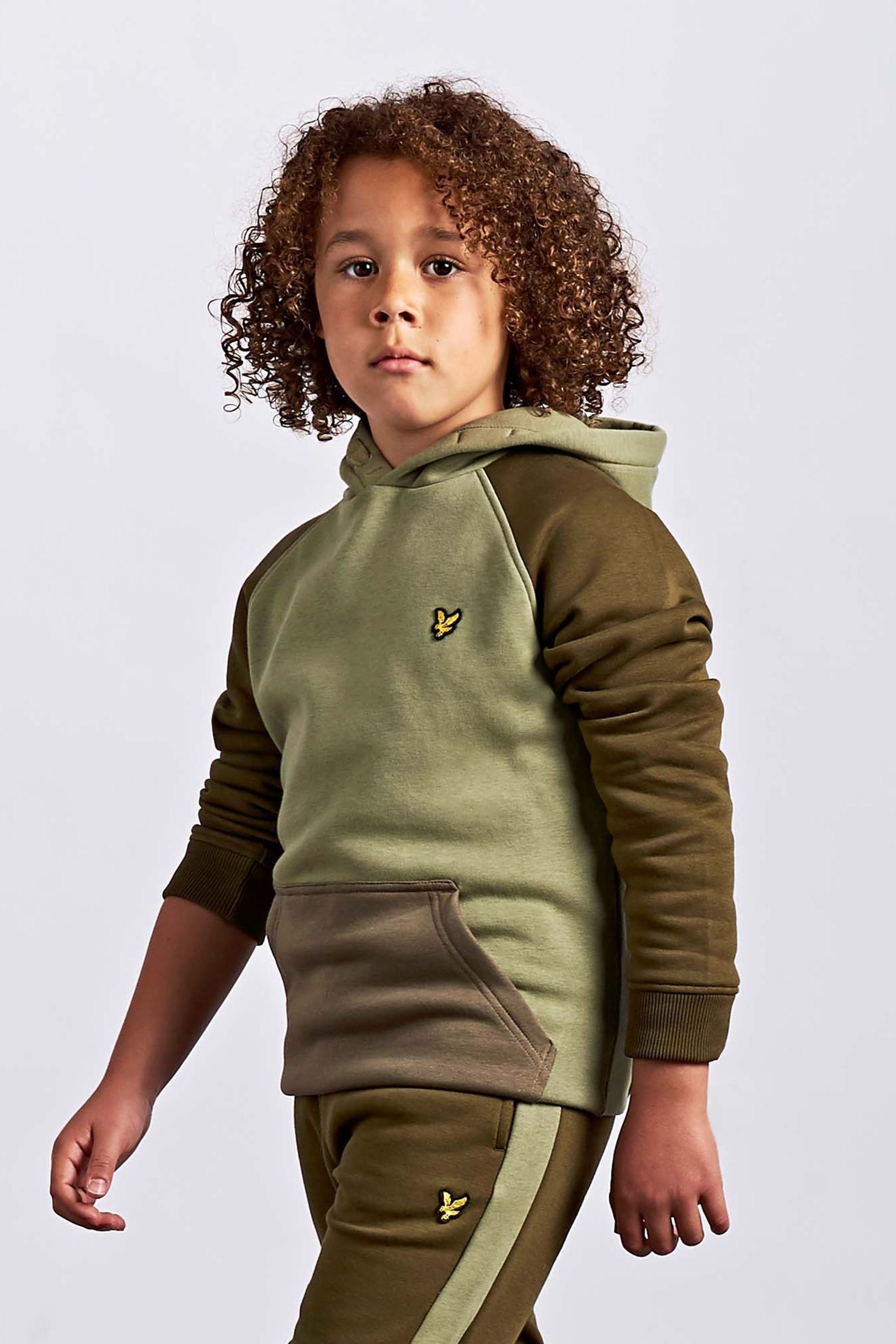 Lyle and scott colour block sweatshirt store