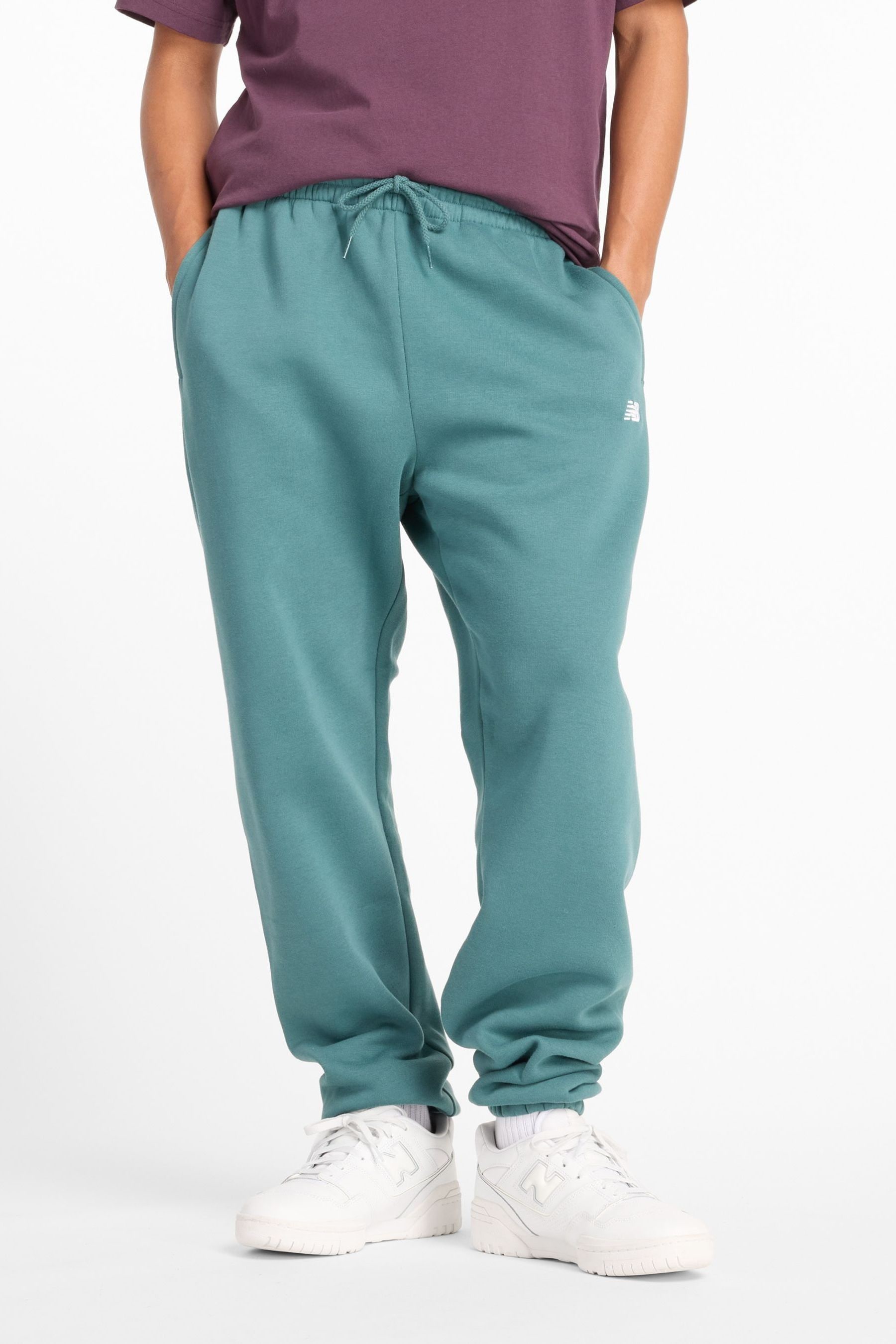 New balance essential joggers store