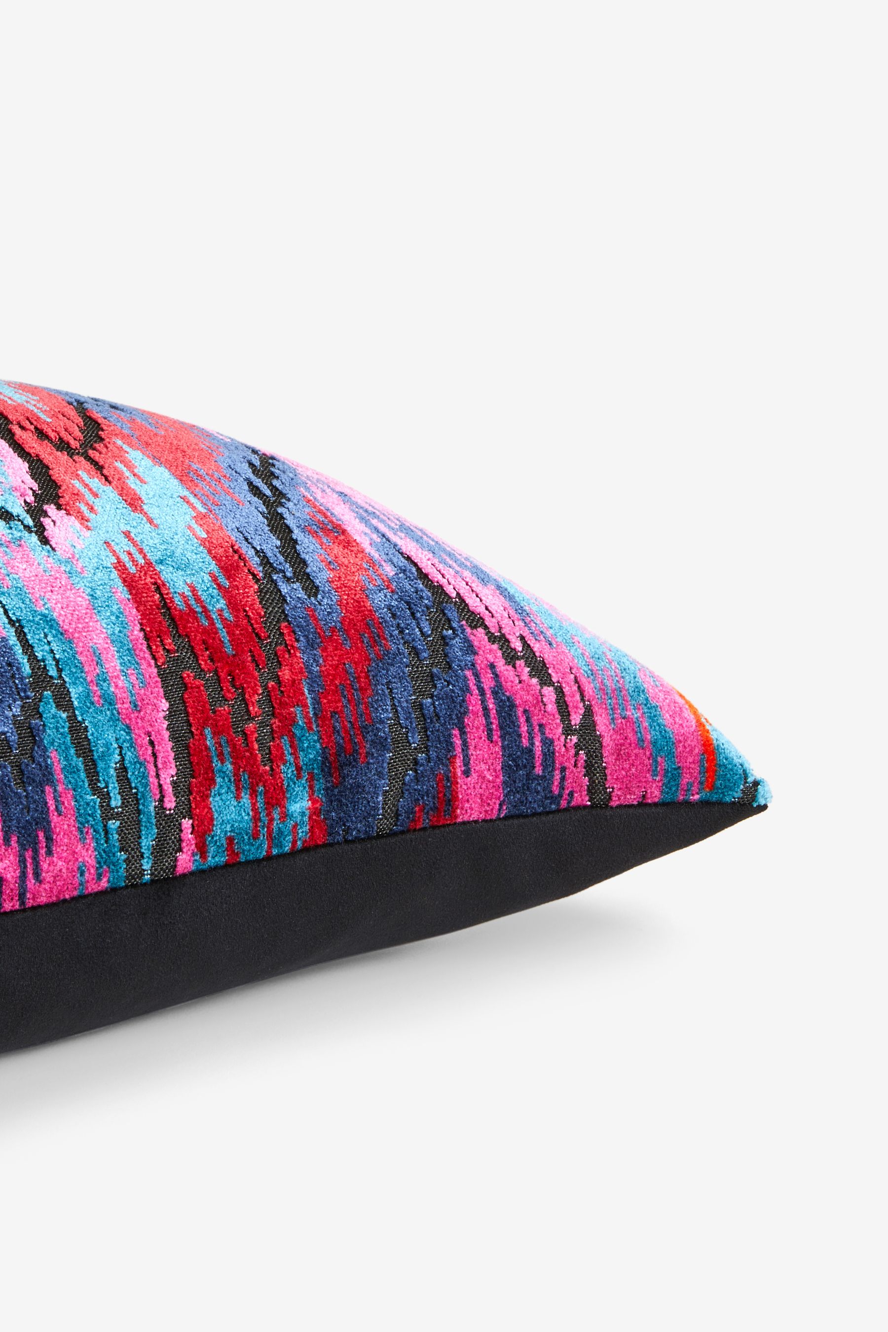 Oblong velvet outlet cushions