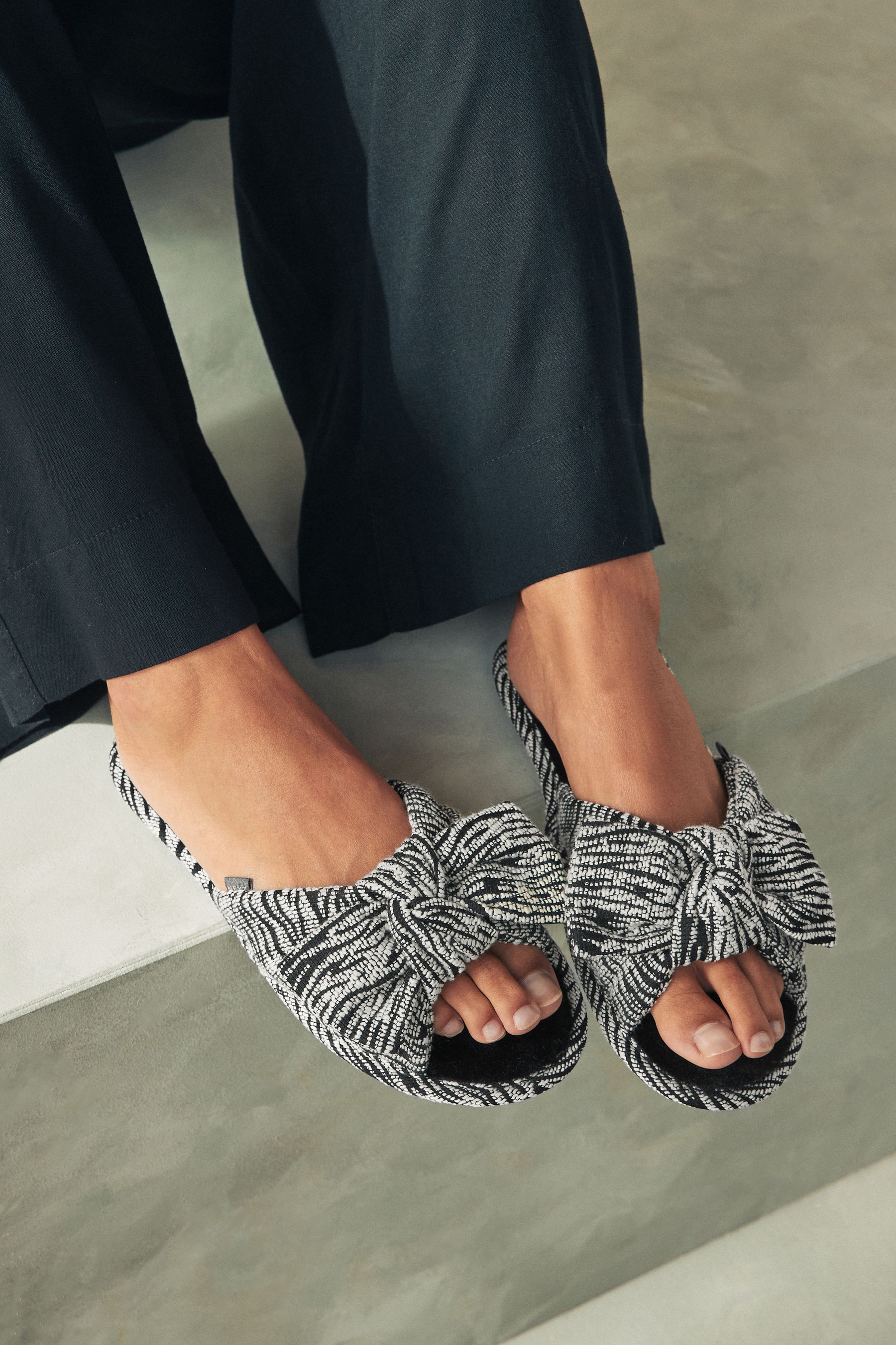 Zebra slippers new arrivals