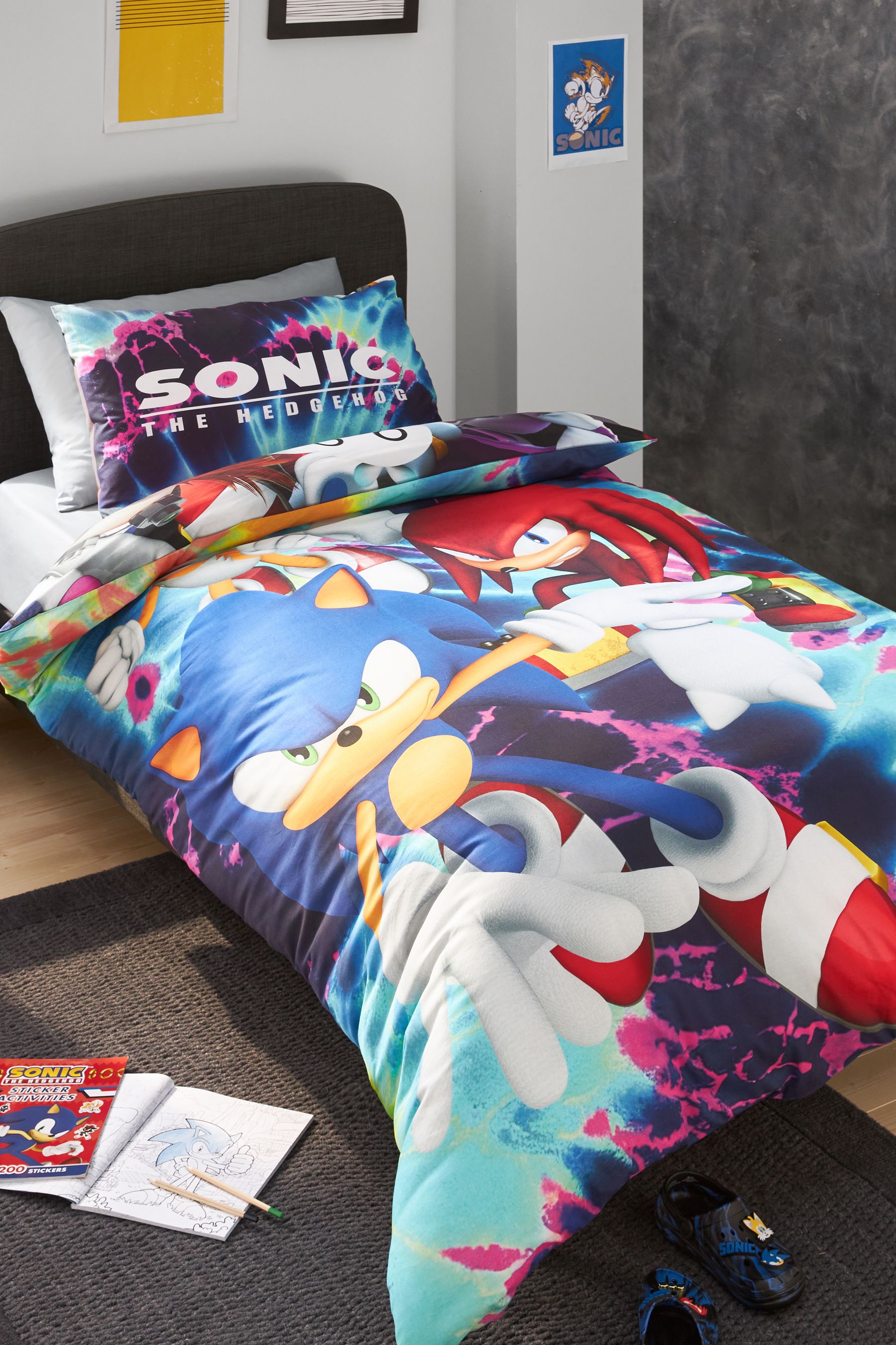 Sonic the hedgehog blanket sleeper top