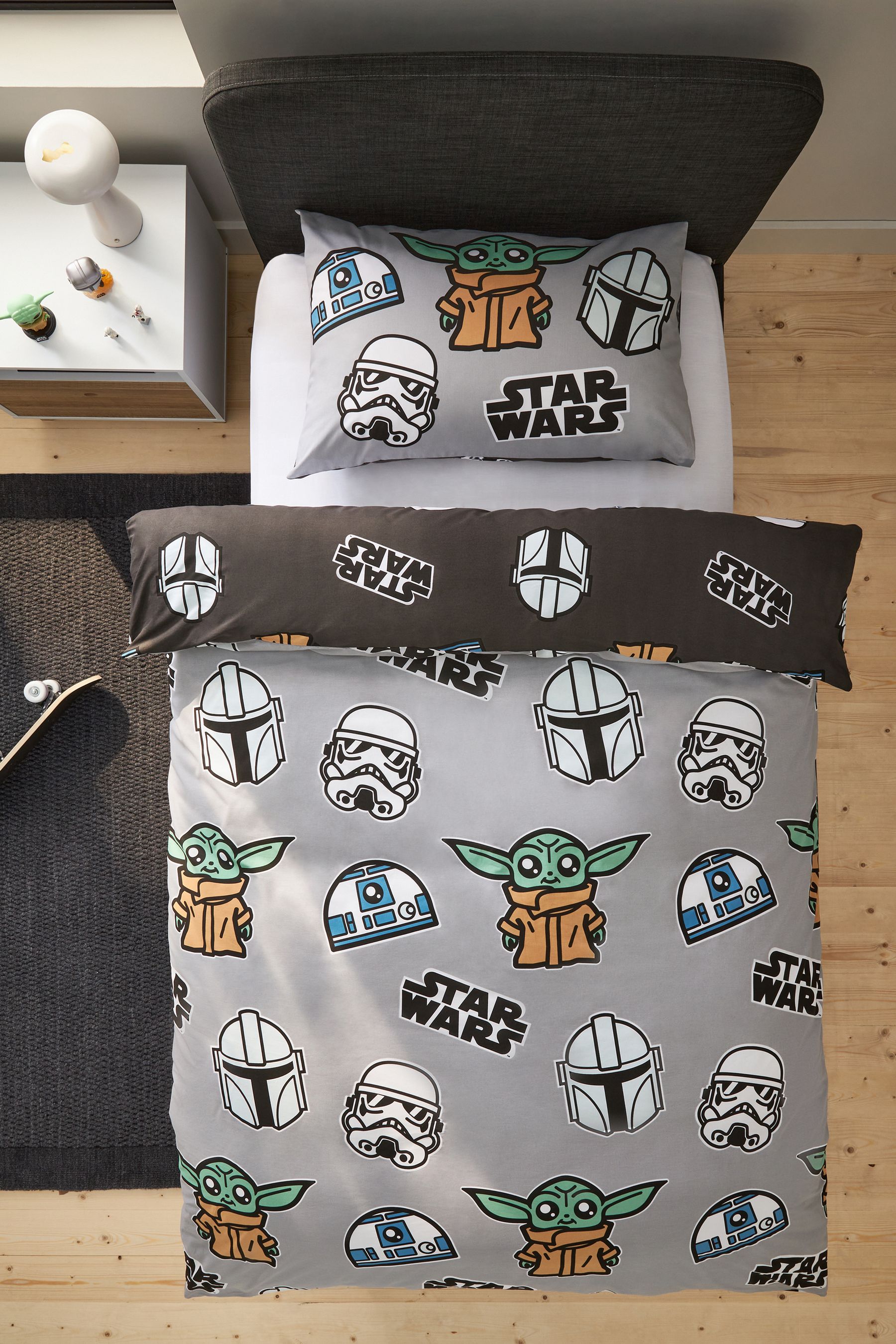 Grey Glow in the Dark Star Wars Grogu 100 Cotton Single Duvet Cover and Pillowcase Set