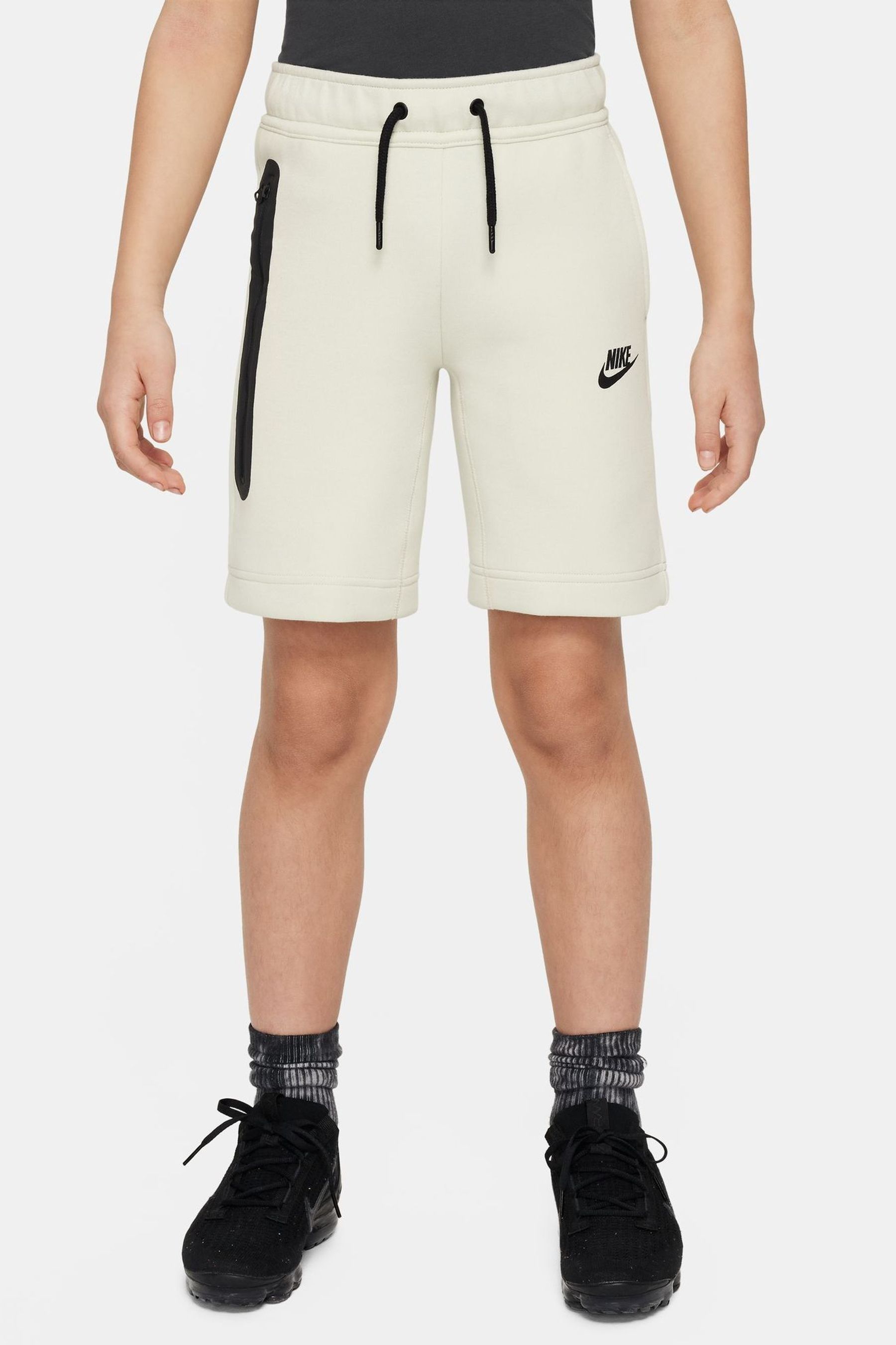 Next nike shorts deals