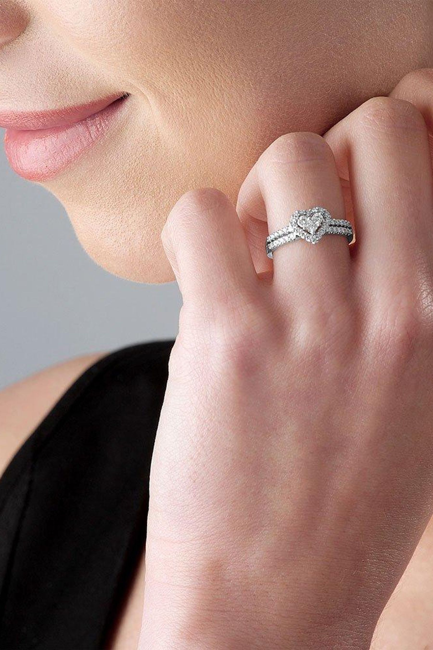 Heart shaped discount engagement rings beaverbrooks