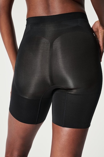 SPANX® Firm Control Oncore Mid Thigh Shorts