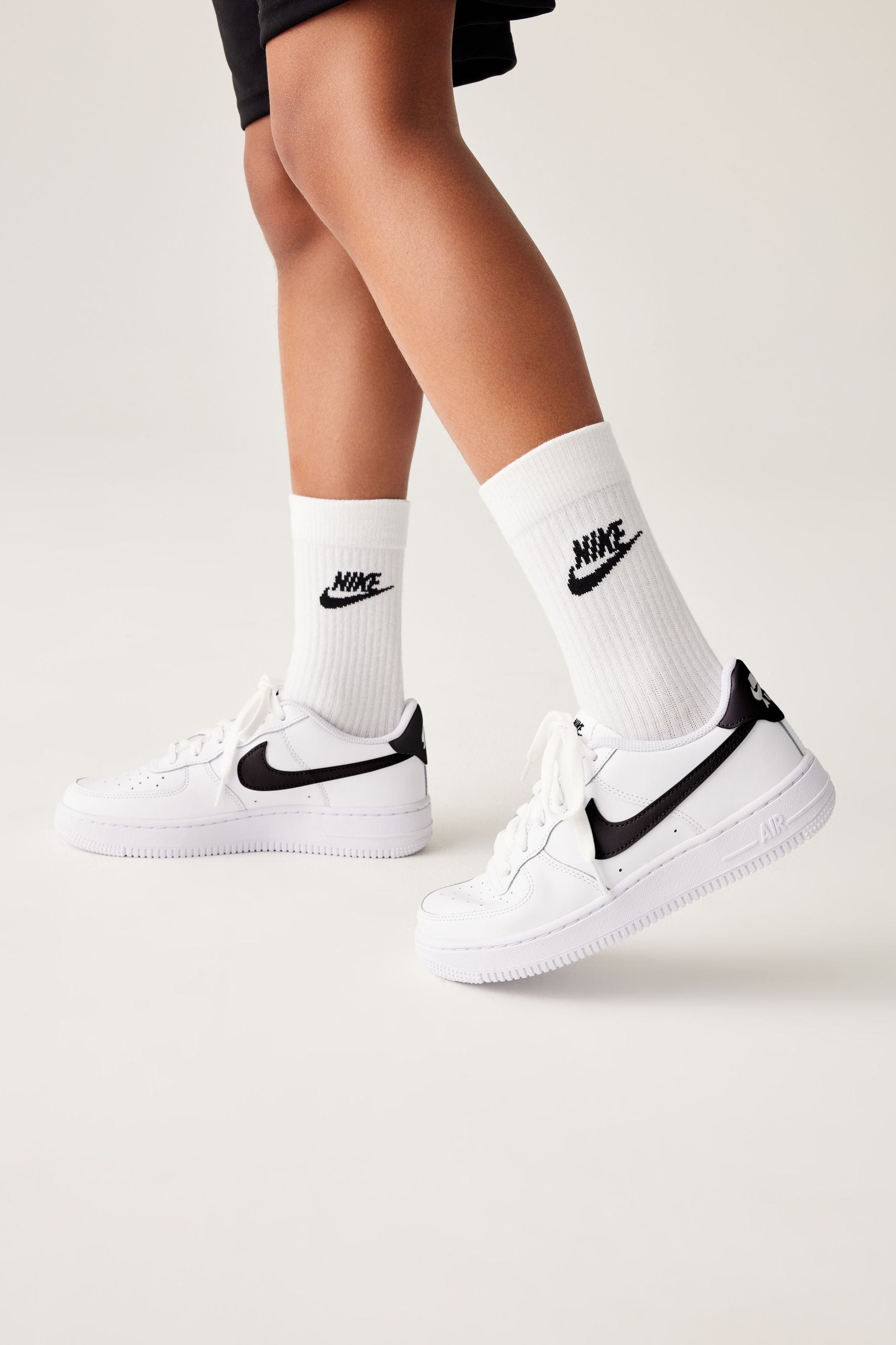 Black air force 1 youth top