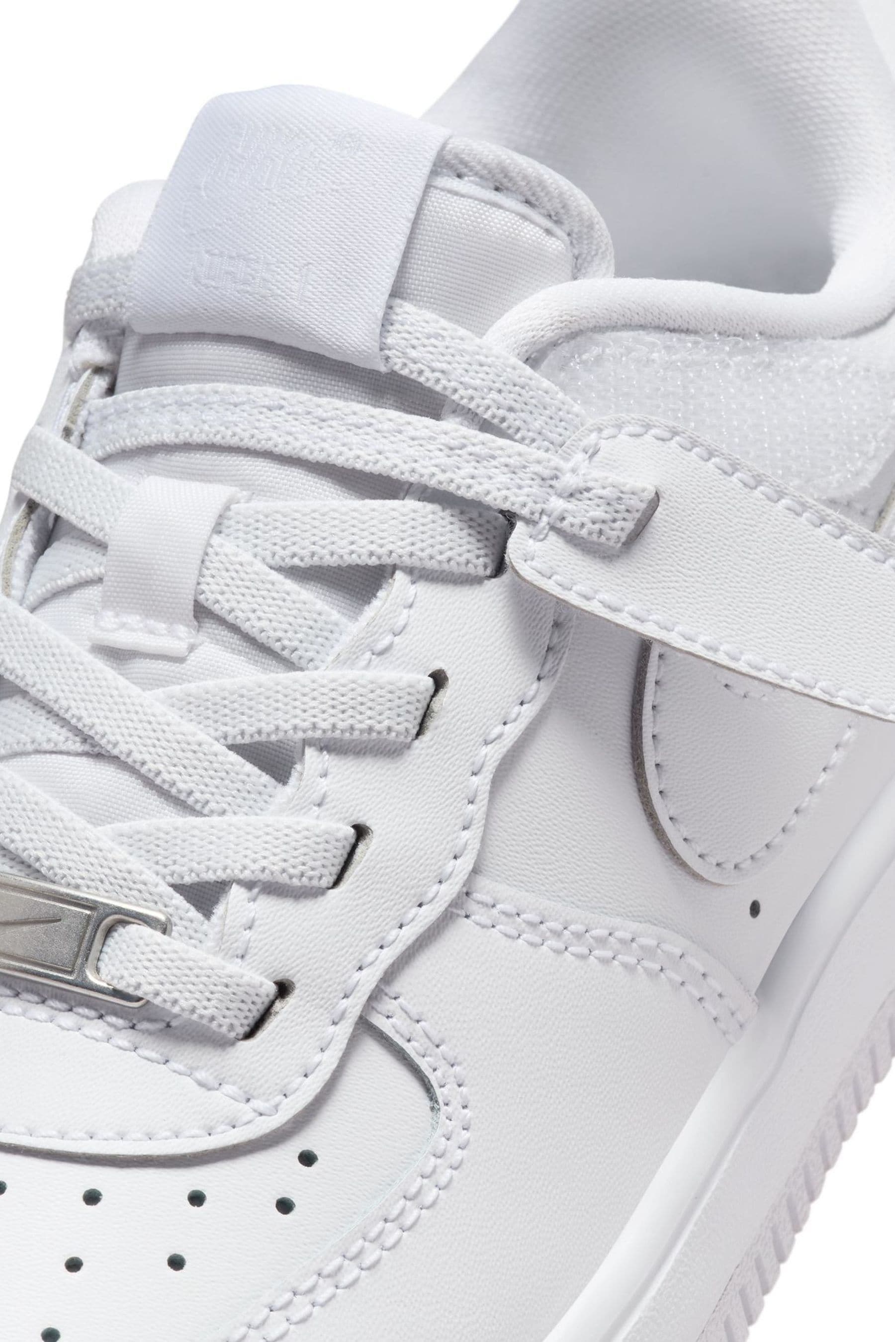 White nike air force junior on sale