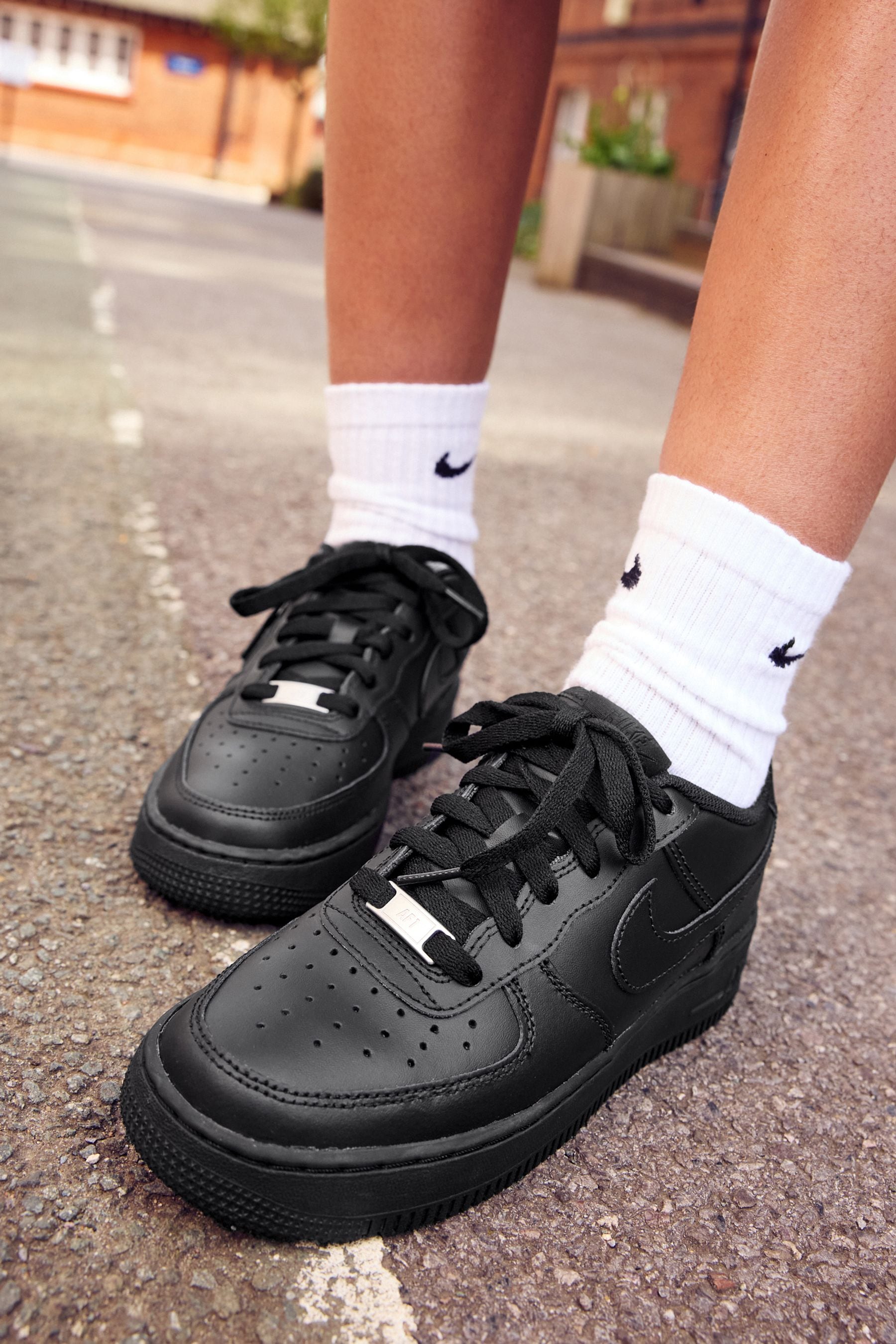 Black air force low top shop