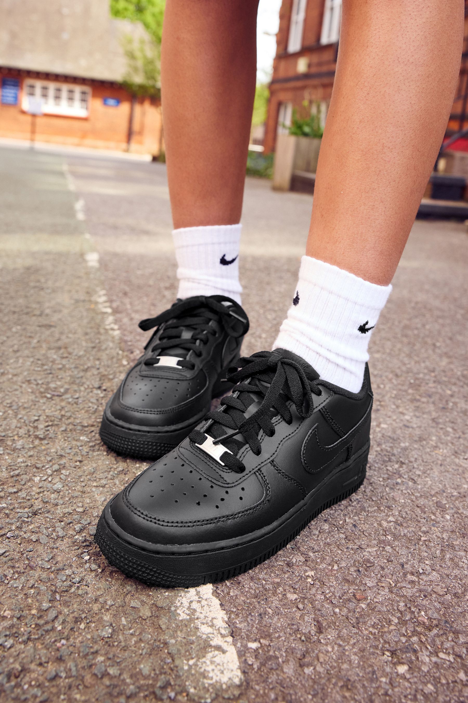Air force 1 utility noir junior 2025