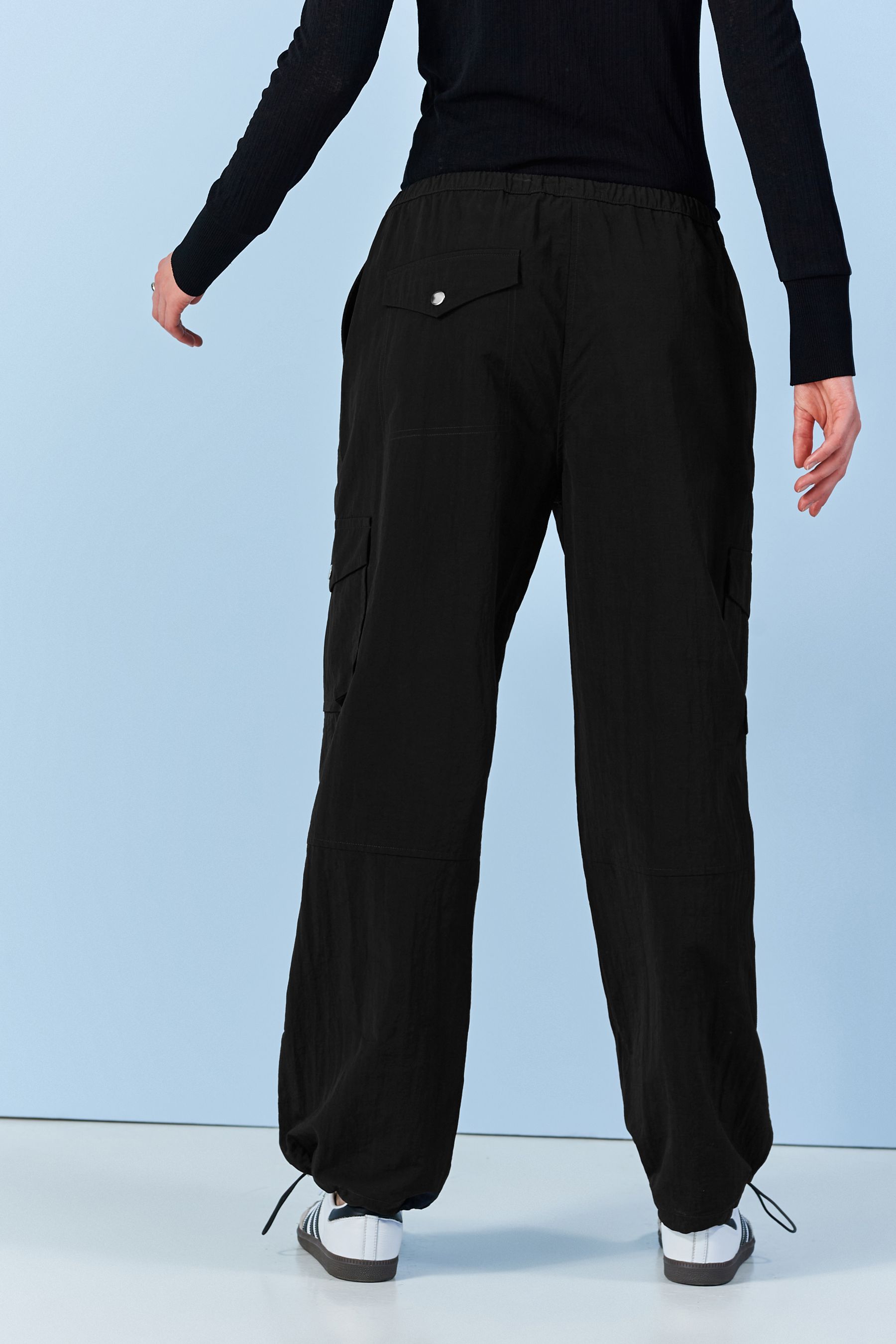 Russell athletic cargo pants in black clearance