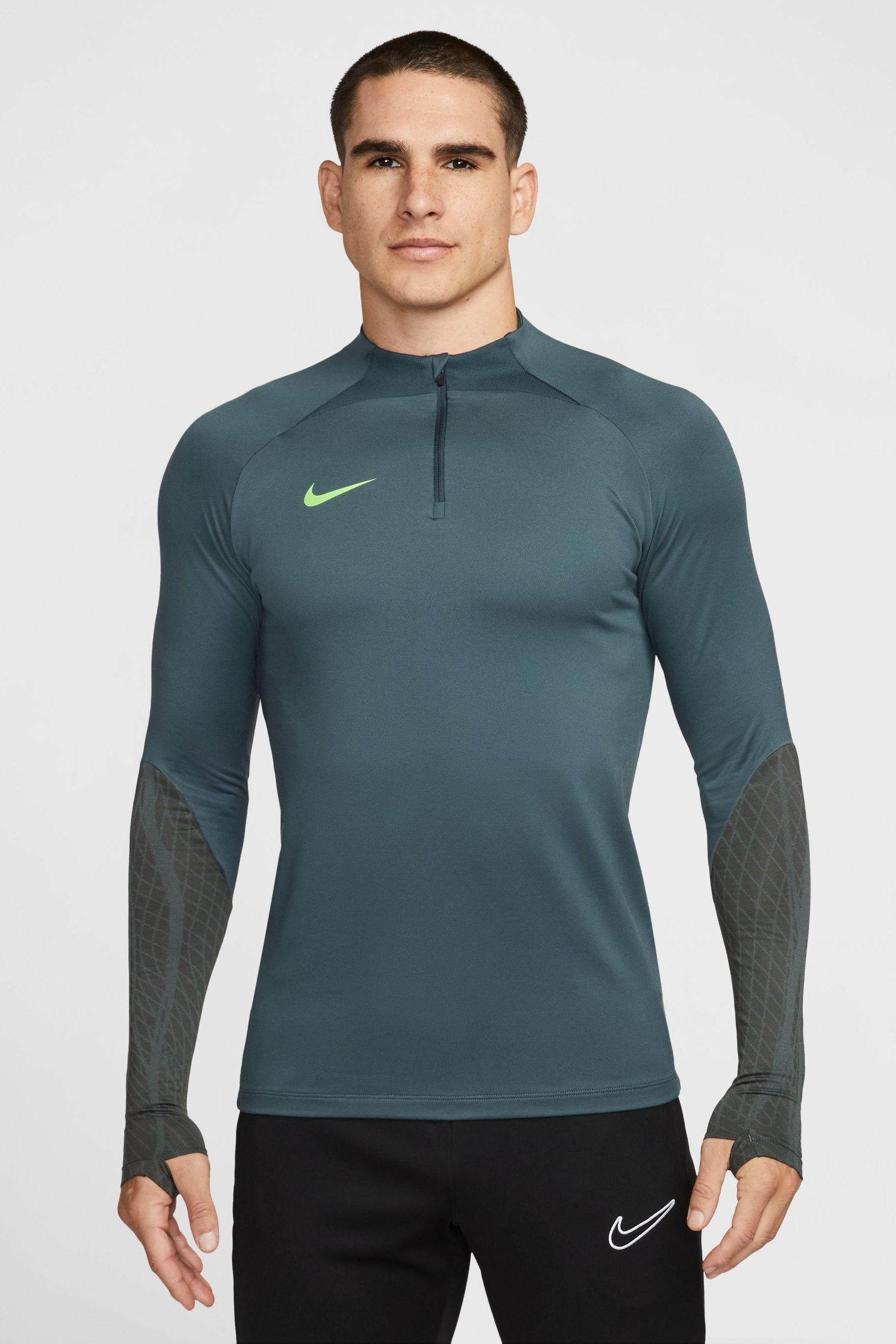 Nike training half zip shop