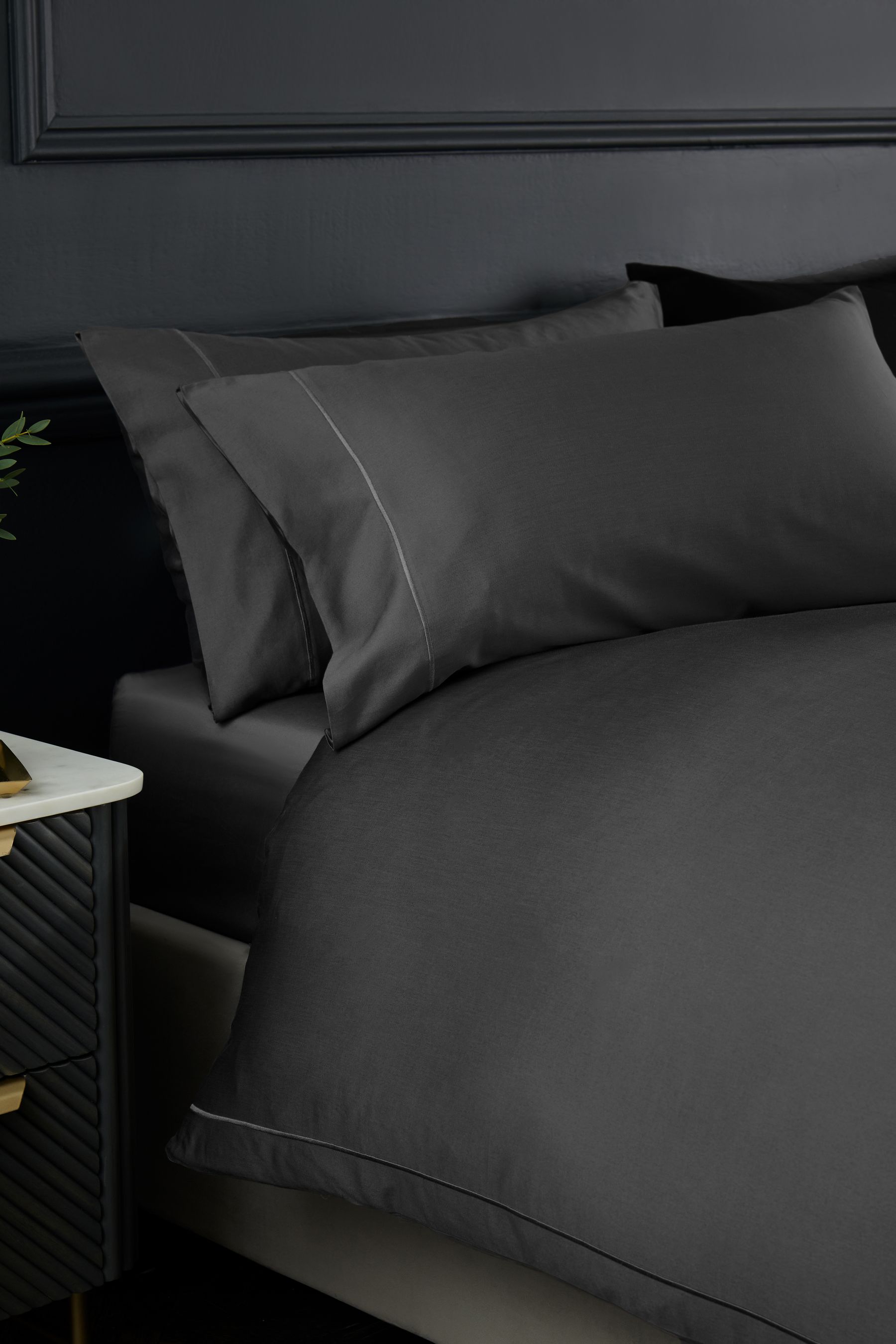 Charcoal Grey Collection Luxe 300 Thread Count 100 Cotton Sateen Satin Stitch Duvet Cover And Pillowcase Set