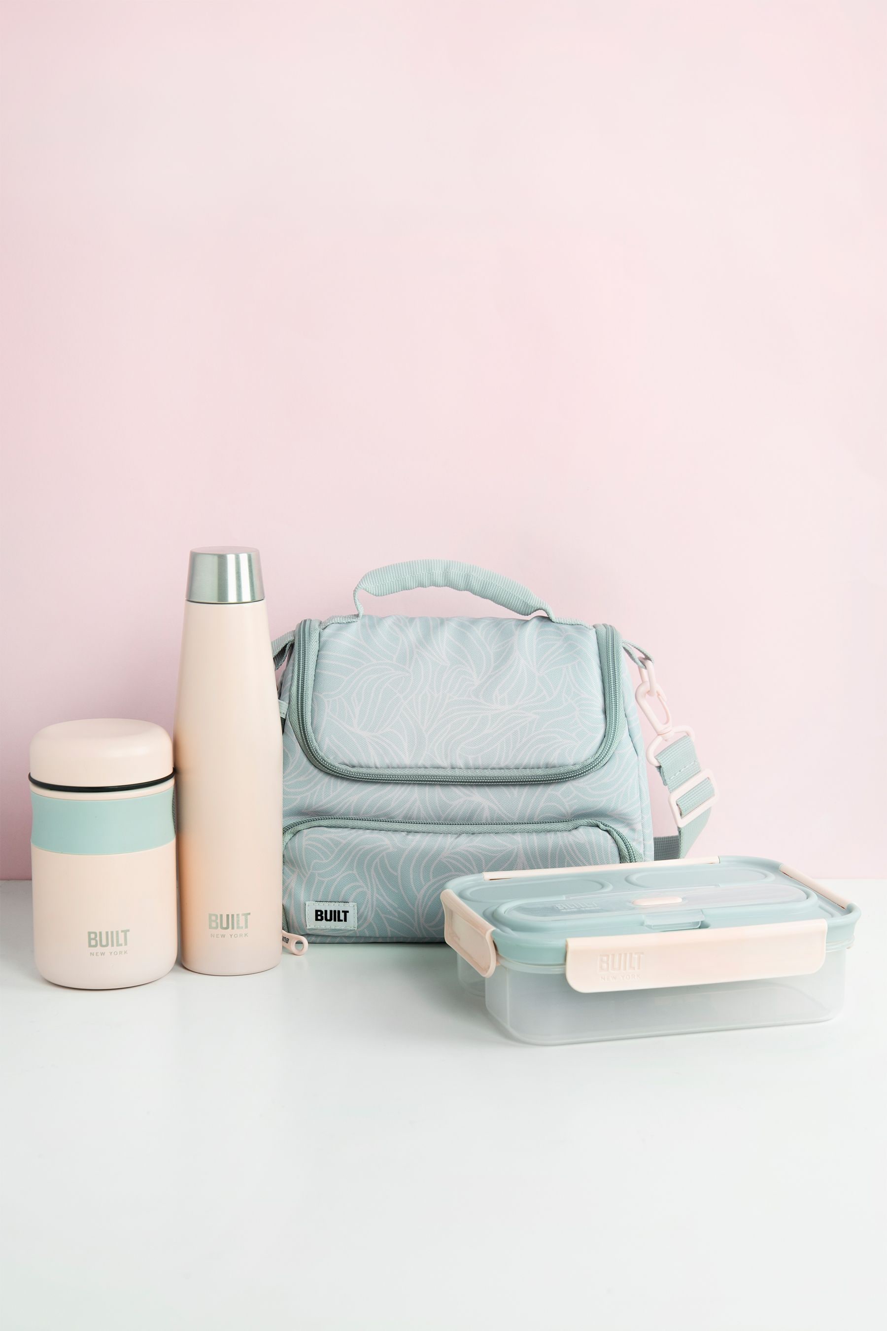 Coach insulated lunch bag clearance