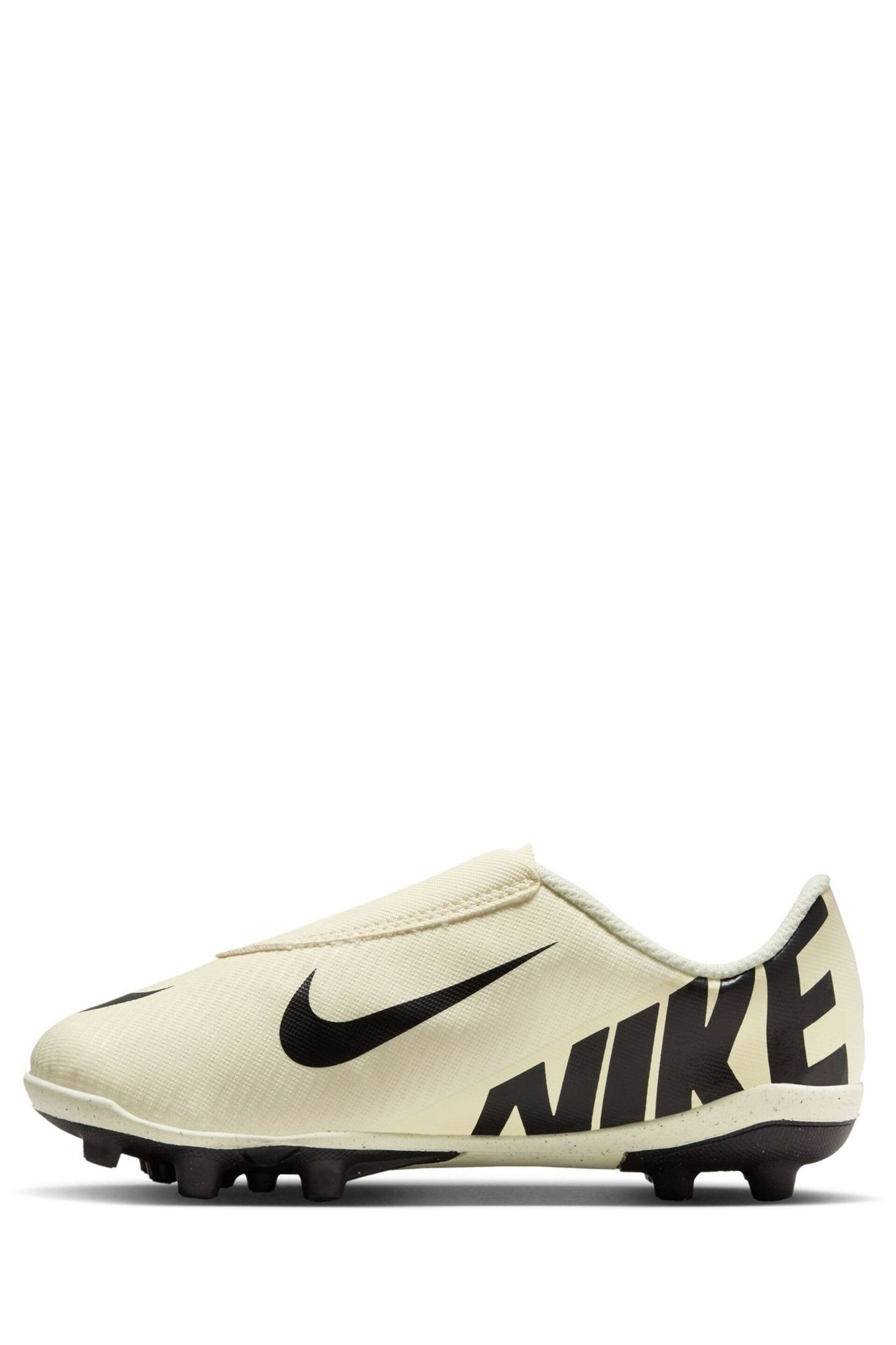 Nike Cream Jr. Mercurial Vapor 15 Club Firm Ground Football Boots - Image 4 of 11