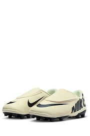 Nike Cream Jr. Mercurial Vapor 15 Club Firm Ground Football Boots - Image 5 of 11