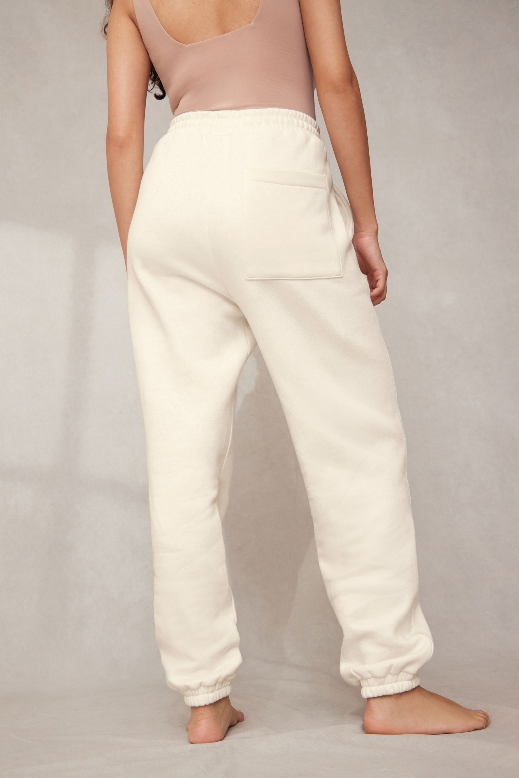 White cotton jogger top