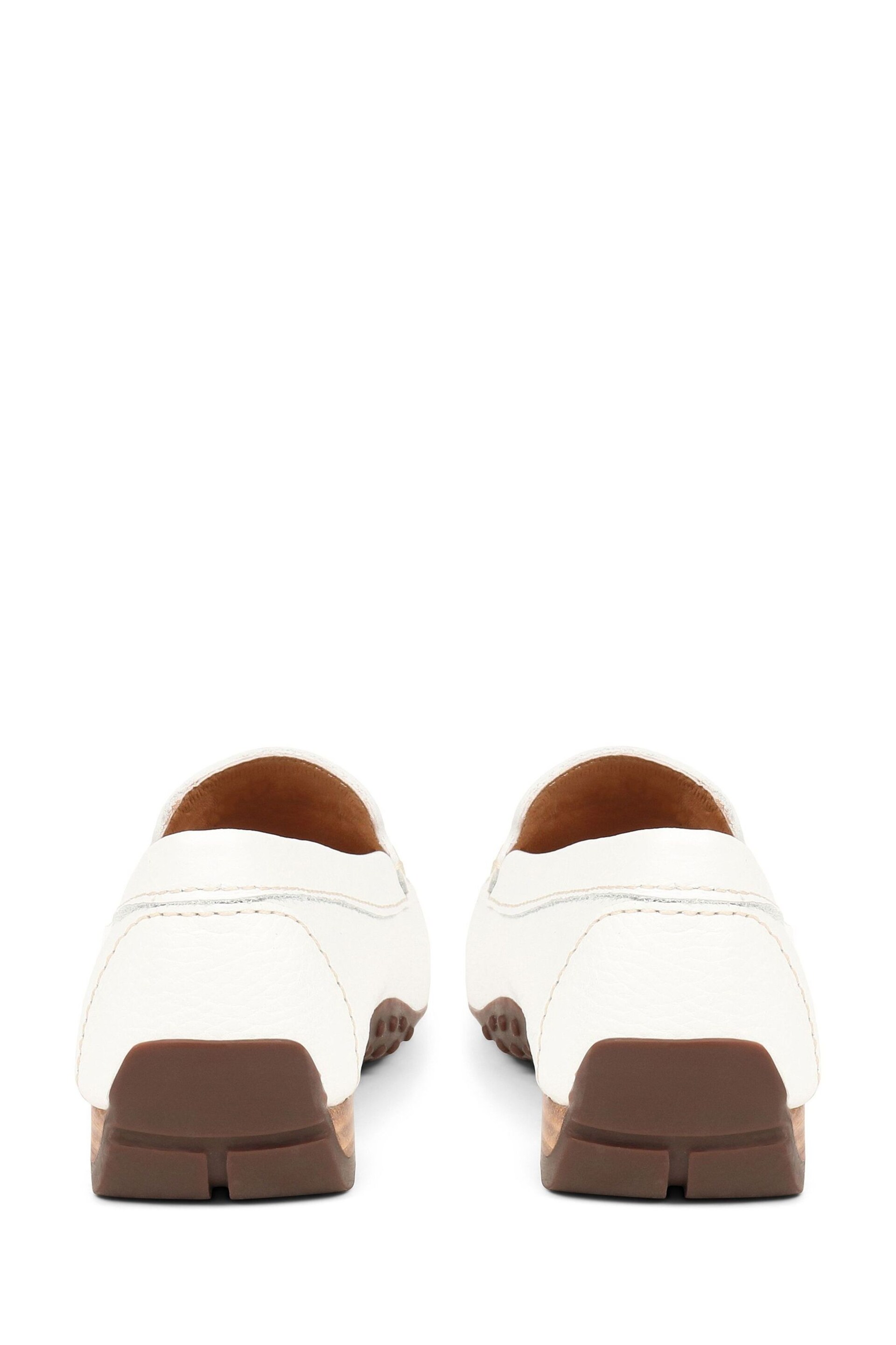 Van Dal Casual Leather Moccasins - Image 3 of 5