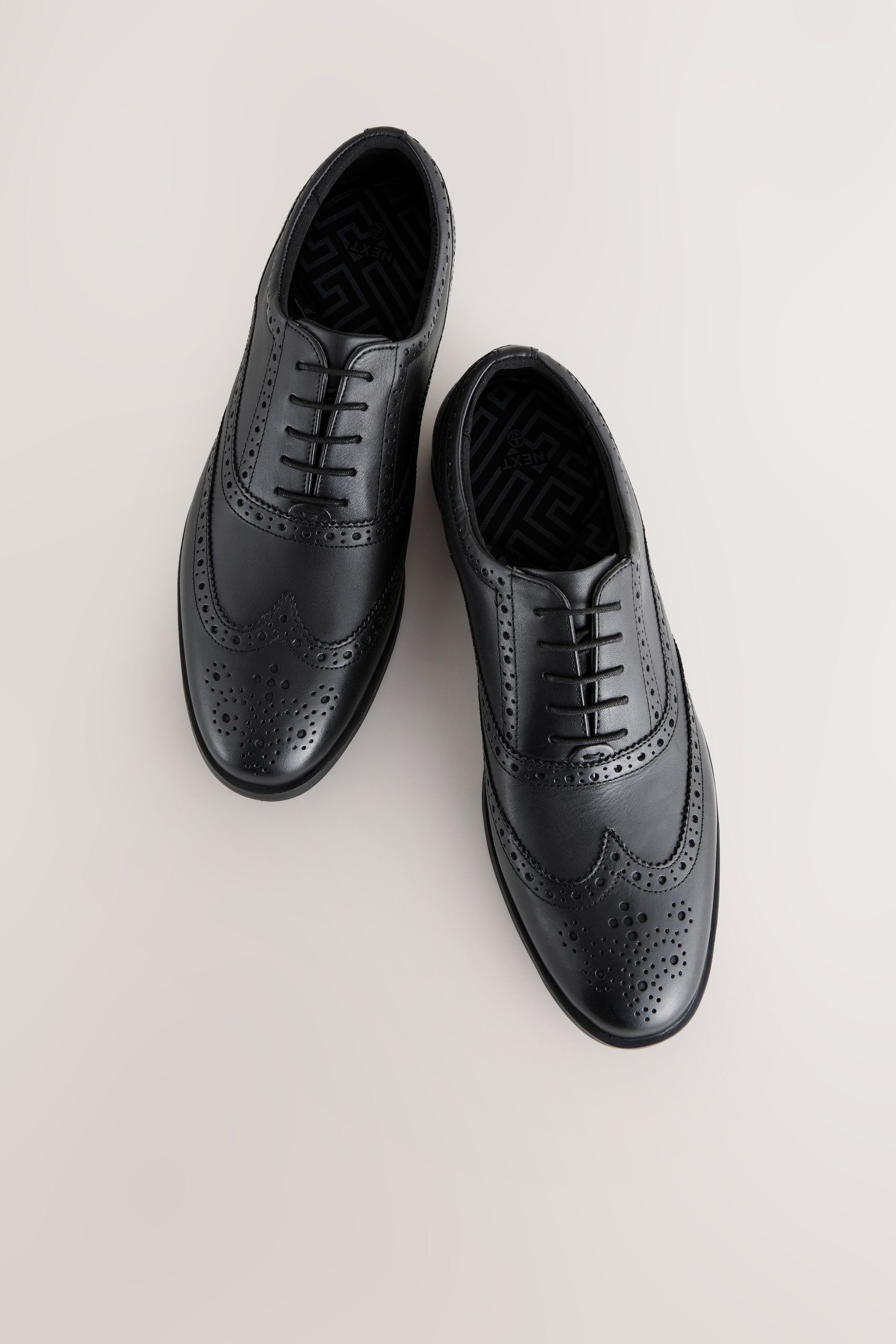 Black Regular Fit Leather Oxford Brogue Shoes
