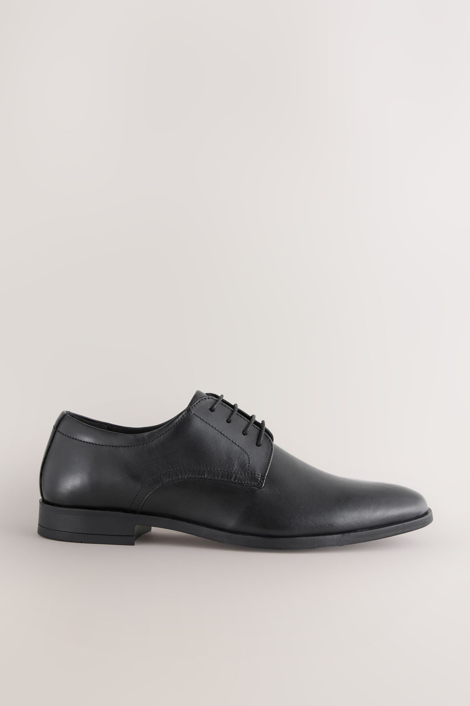 Black Regular Fit Leather Plain Derby Shoes